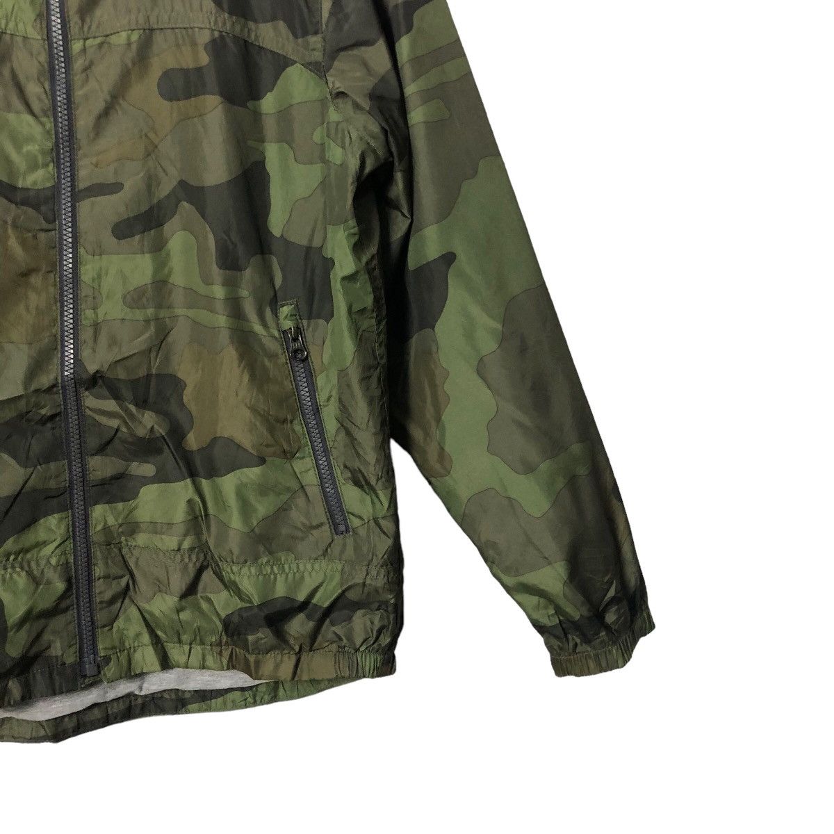 Gap Vintage Gap Camo Zipper Ups Hoodie Jacket Size US M / EU 48-50 / 2 - 2 Thumbnail
