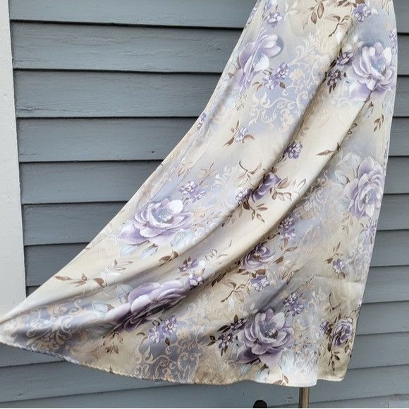 Vintage Vintage 90s y2k Kathy Lee Blue Tan Satin Purple Floral Midi Size 34" / US 12 / IT 48 - 5 Thumbnail