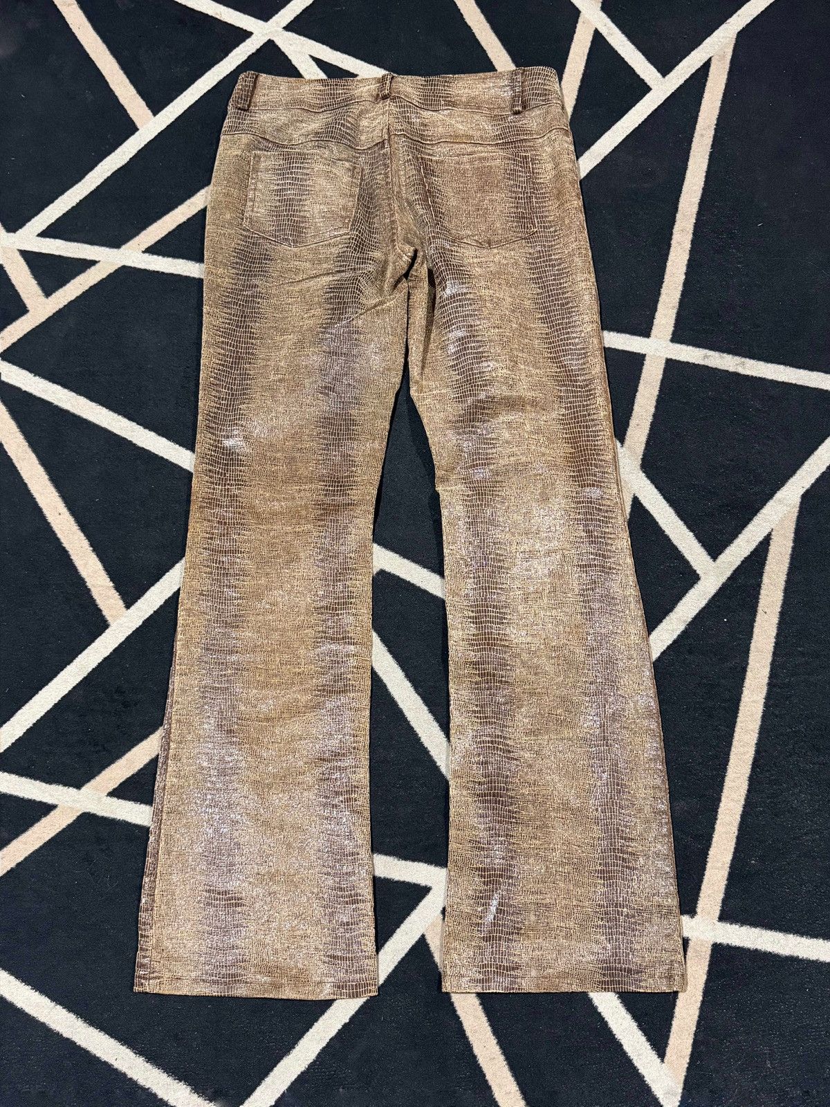 Tornado Mart Flared Waxed Snakeskin Stretch Jeans Japanese Styled Size US 29 - 2 Thumbnail