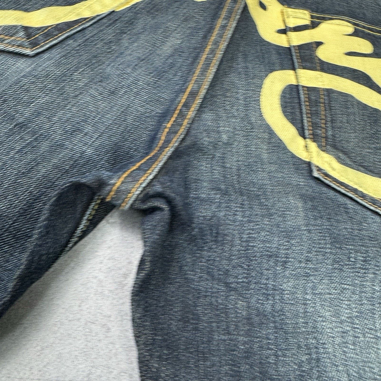 Ed Hardy Ed Hardy Big Logo Men Shorts Denim Jeans Y2K Size 31 Size US 31 - 15 Thumbnail