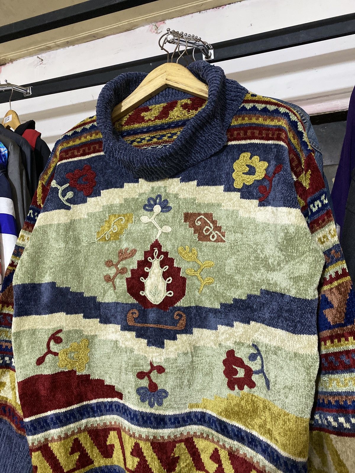 Kenzo × Vintage Vintage Kenzo Navajo Knitwear Size L / US 10 / IT 46 - 2 Thumbnail