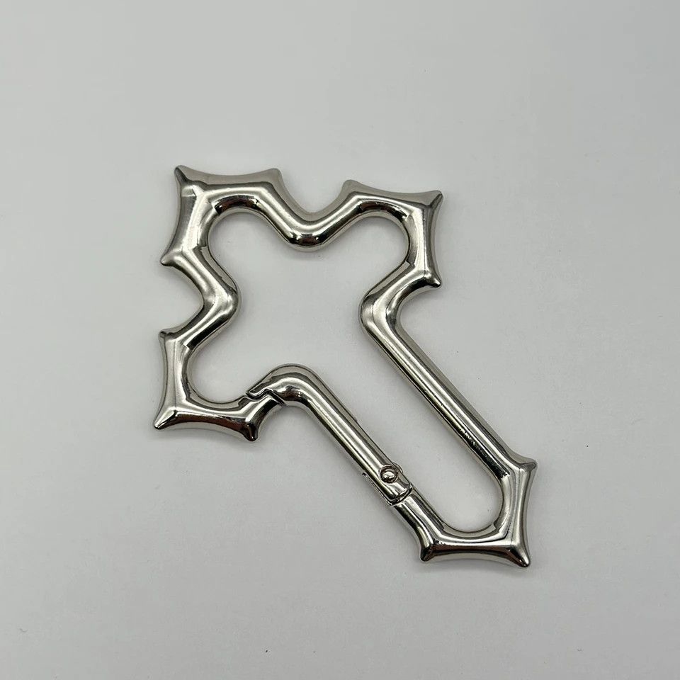 Jewelry Y2K Cross Carabiner Keychain Religious Crucifix Grunge Clip Size ONE SIZE - 4 Thumbnail