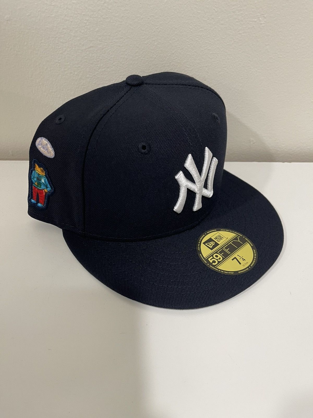 【新品】Supreme Yankees 7 3/4 NEW ERA Supreme new Era 7 3/4 baseball hat cap 59fifty fitted 61.5cm | eBay