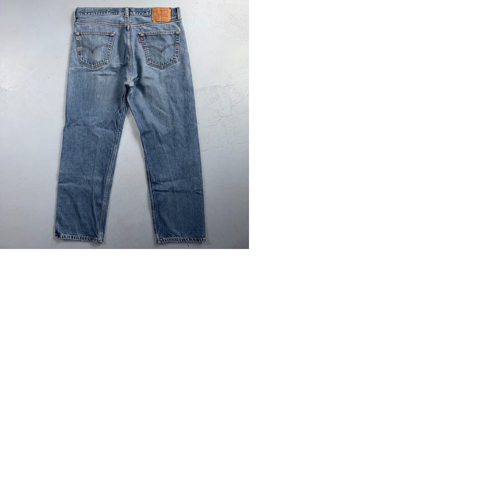 Levi's Levi's 501 Jeans Hardware Vintage 90s USA 38x32 Blue Light Wash Regular Mens Straight 5-Pocket Denim Cotton Size US 38 / EU 54 - 11 Thumbnail