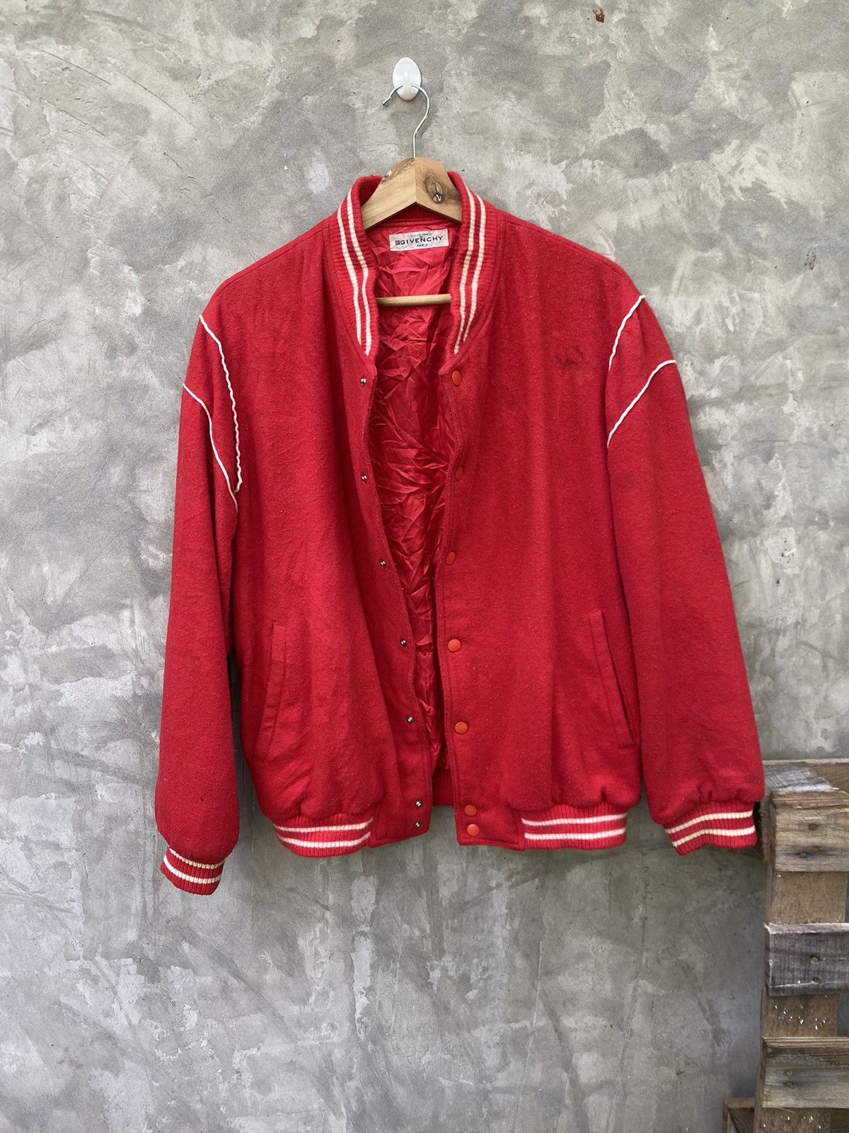 Givenchy Vintage Givenchy Wool Varsity Jacket Distressed Size US L / EU 52-54 / 3 - 3 Thumbnail