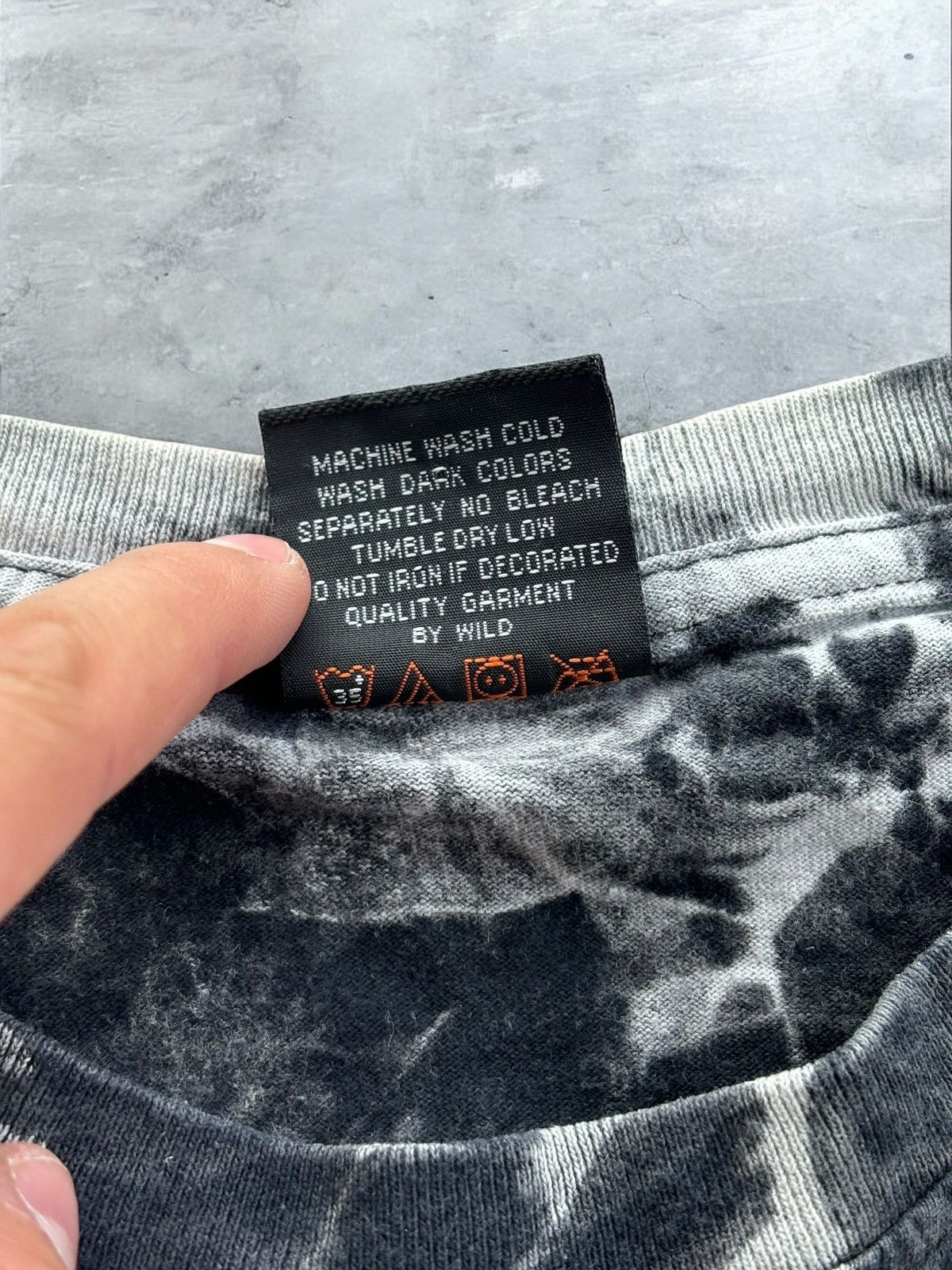 Japanese Brand × Vintage Vintage 90s T Shirt L - look like new Size US L / EU 52-54 / 3 - 9 Thumbnail