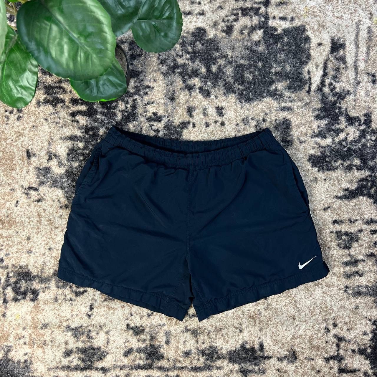 Nike Nike Swoosh Vintage Light Shorts Streetwear Style Size US 36 / EU 52 - 1 Thumbnail