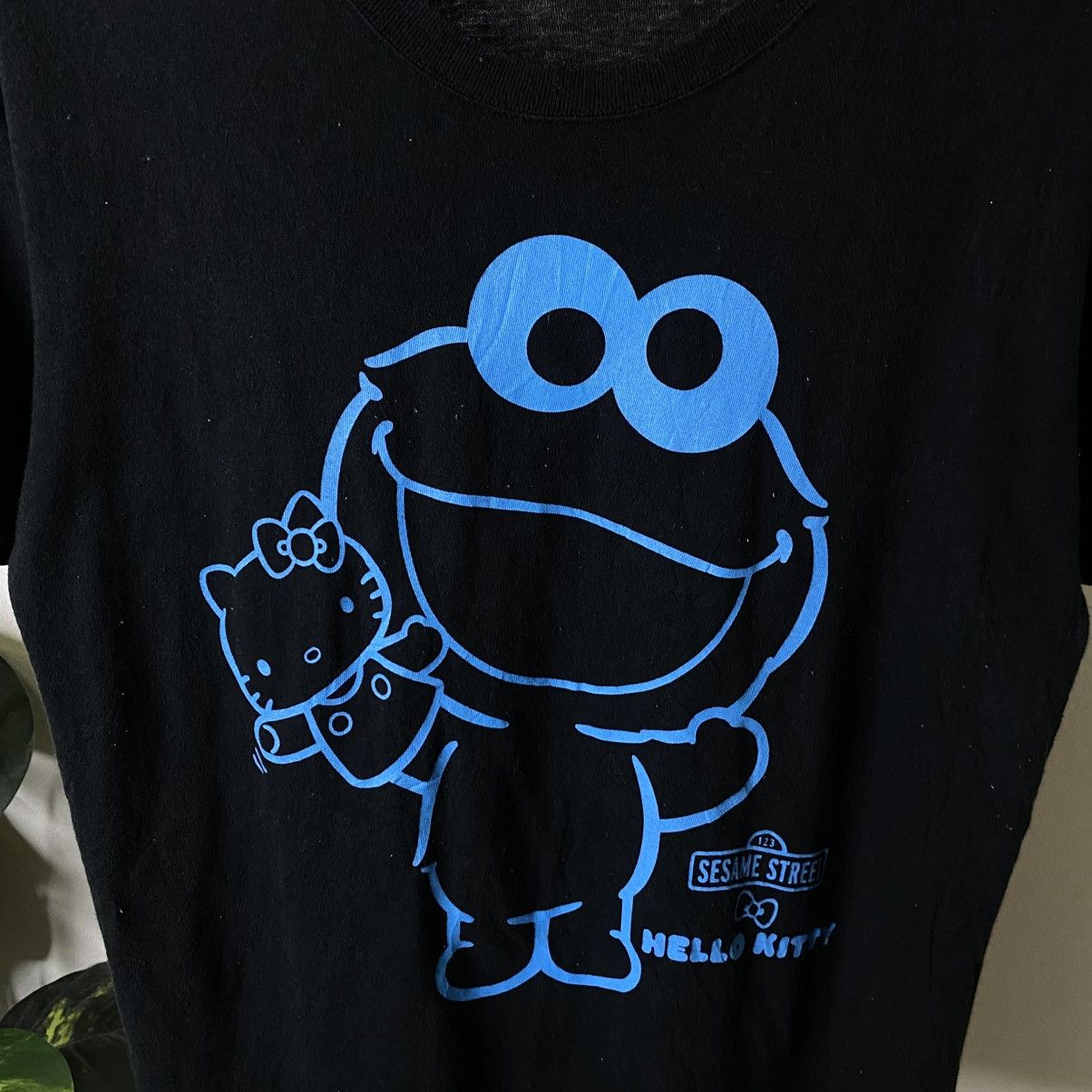 Cartoon Network Sesame Street x Hello Kitty Collaboration T Shirt Size US L / EU 52-54 / 3 - 2 Thumbnail