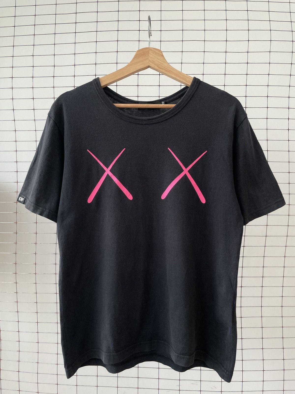 Kaws × Original Fake Original Fake Kaws Tee Size US M / EU 48-50 / 2 - 1 Thumbnail