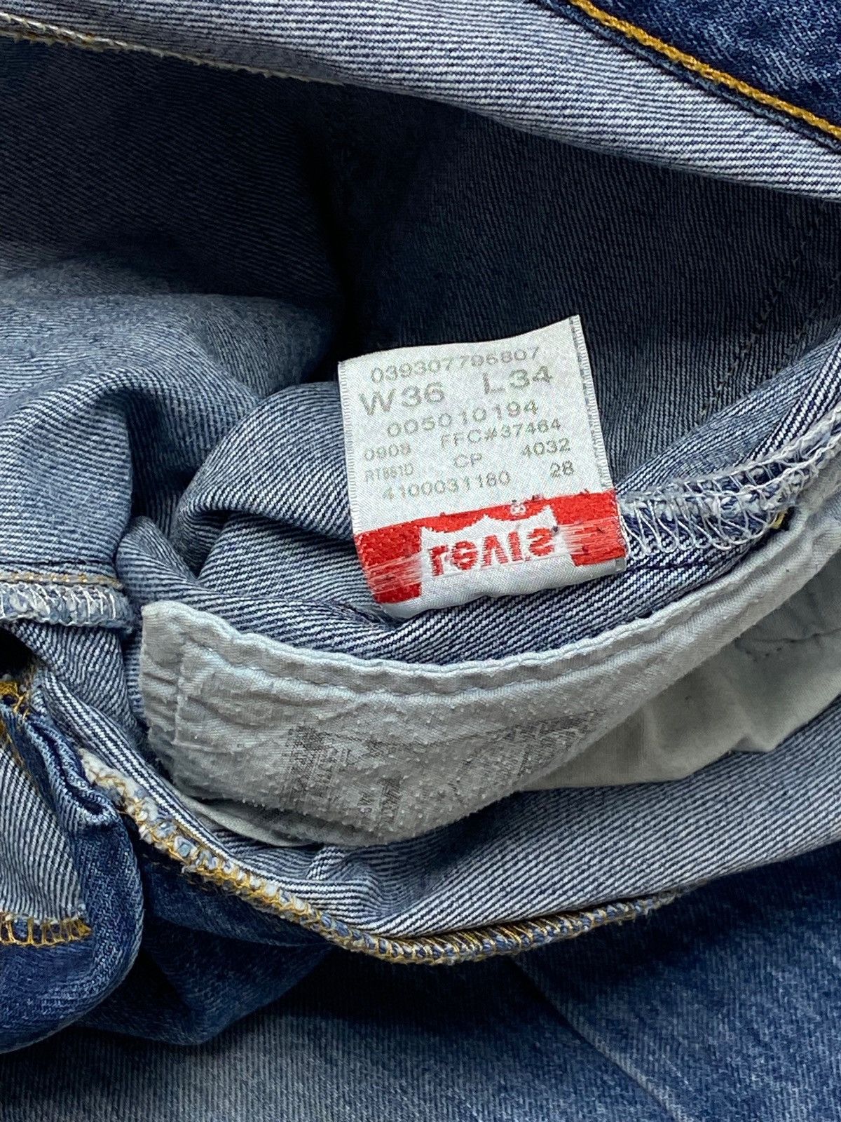 Jean Vintage LEVIS Blue Denim Jeans Made in Mexico 501 W36 L30 Size US 36 / EU 52 - 9 Thumbnail