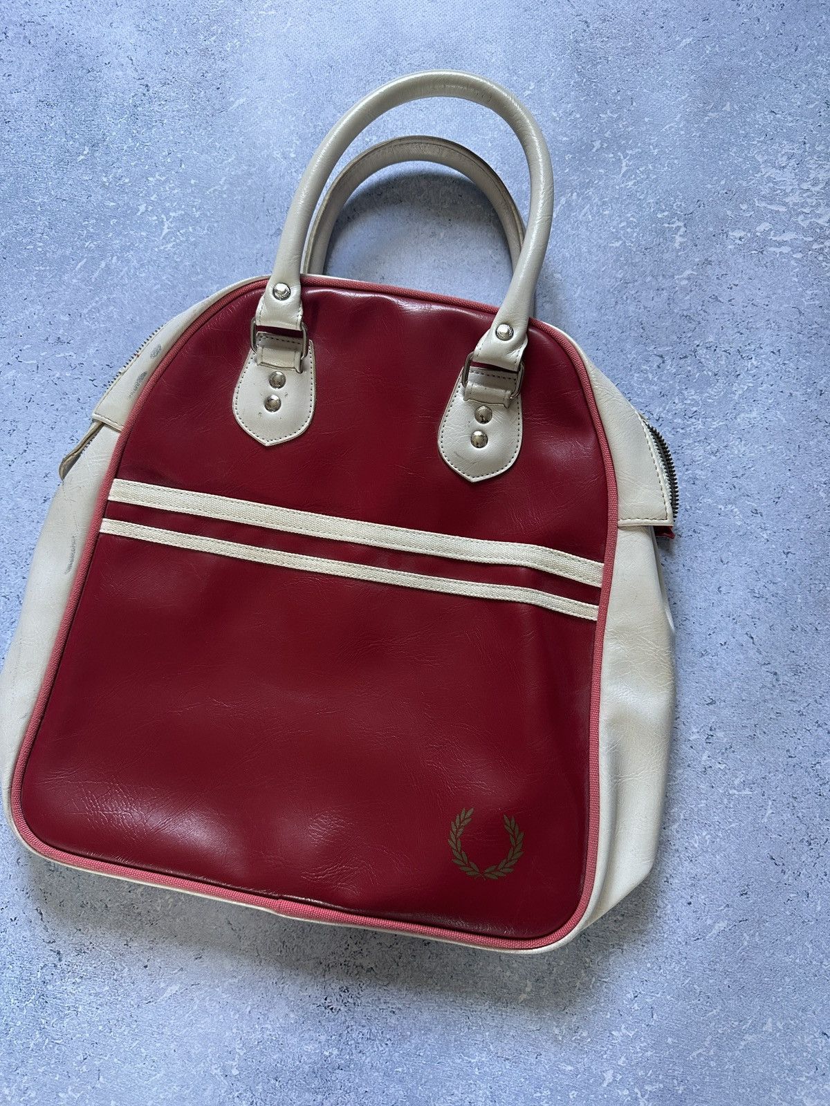 Fred Perry Fred Perry Red White Vintage Bowling Bag Y2K Mod Retro Size ONE SIZE - 2 Thumbnail