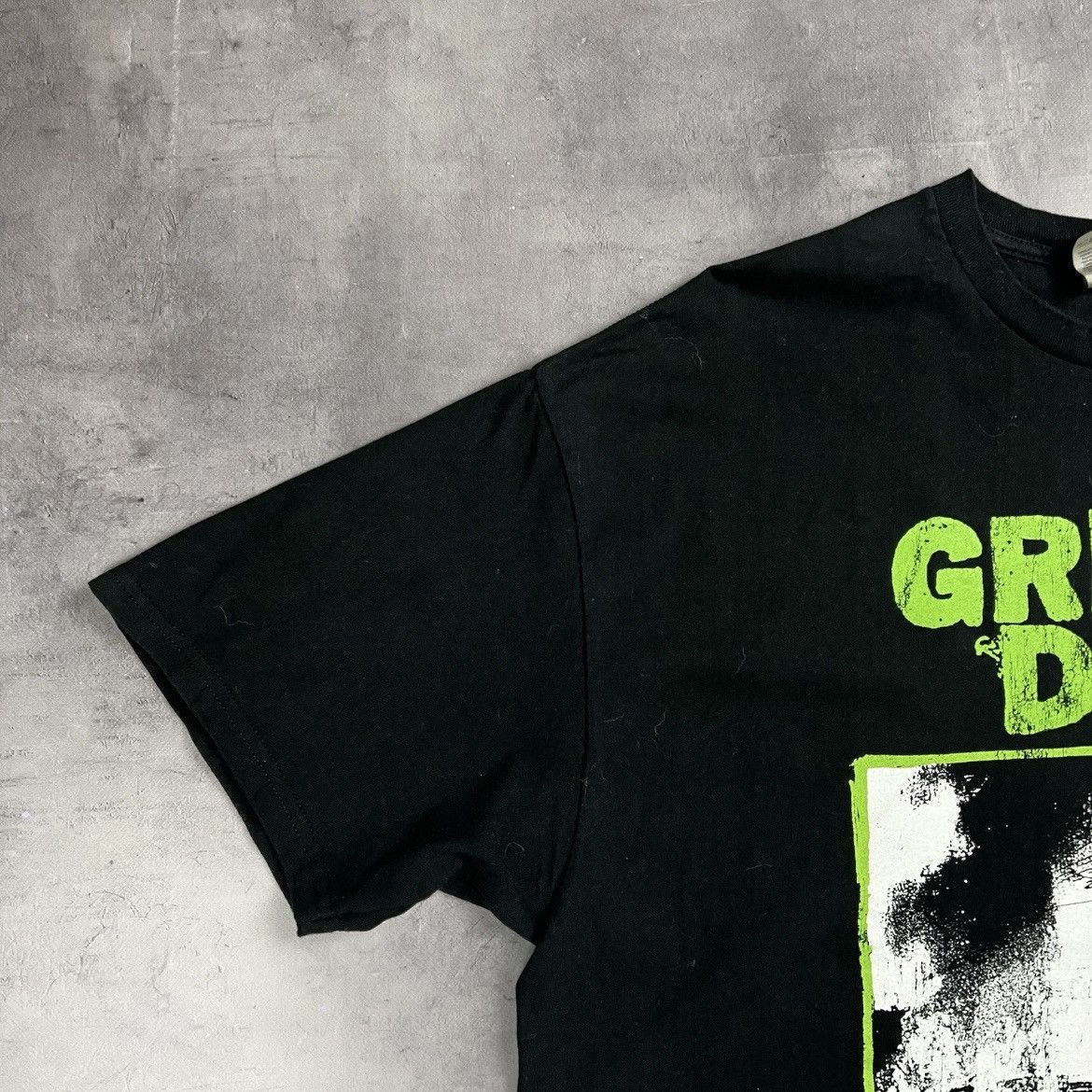 Band Tees Rare!Green Day The Saviors Tour Basket Case Tee Big Logo Y2K Size US XXL / EU 58 / 5 - 3 Thumbnail