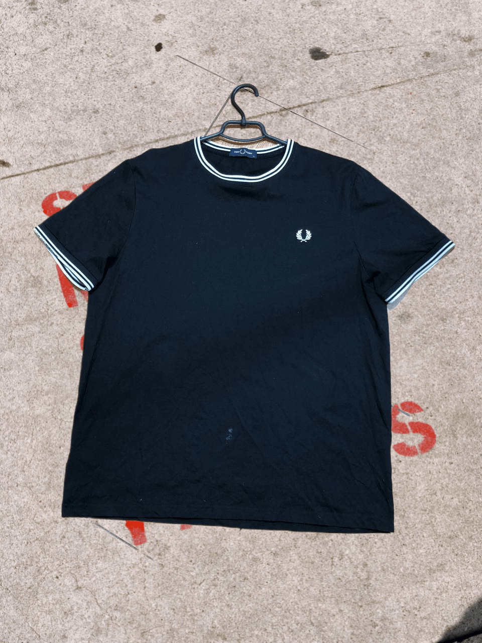 Fred Perry Fred Perry Navy Twin Tipped Logo T-Shirt Size US XL / EU 56 / 4 - 1 Thumbnail