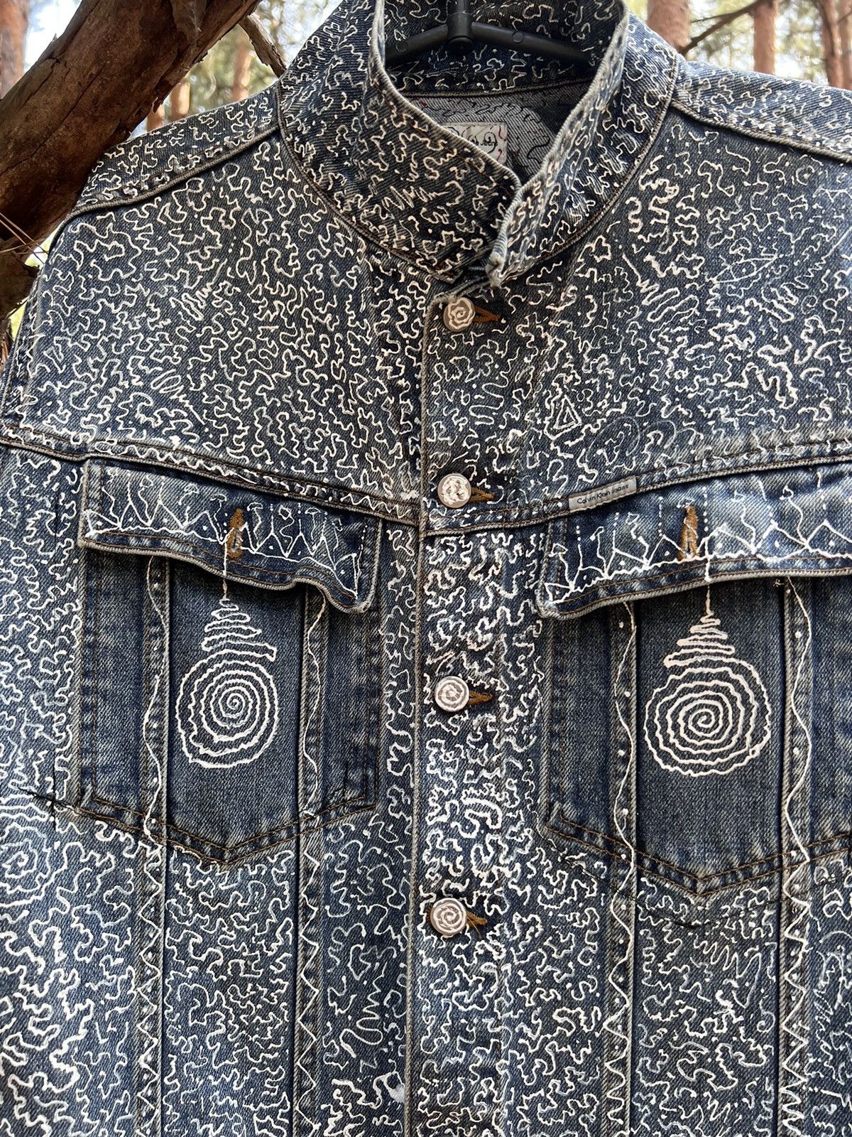 Other Custom ethnical bilateral distressed denim jacket Size US L / EU 52-54 / 3 - 8 Thumbnail