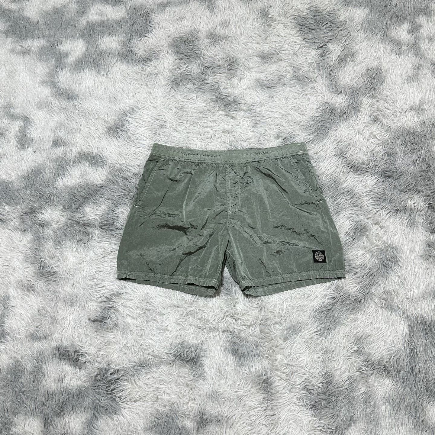 Stone Island Stone Island 25SS Metallic Nylon Shorts Size US 28 / EU 44 - 1 Thumbnail