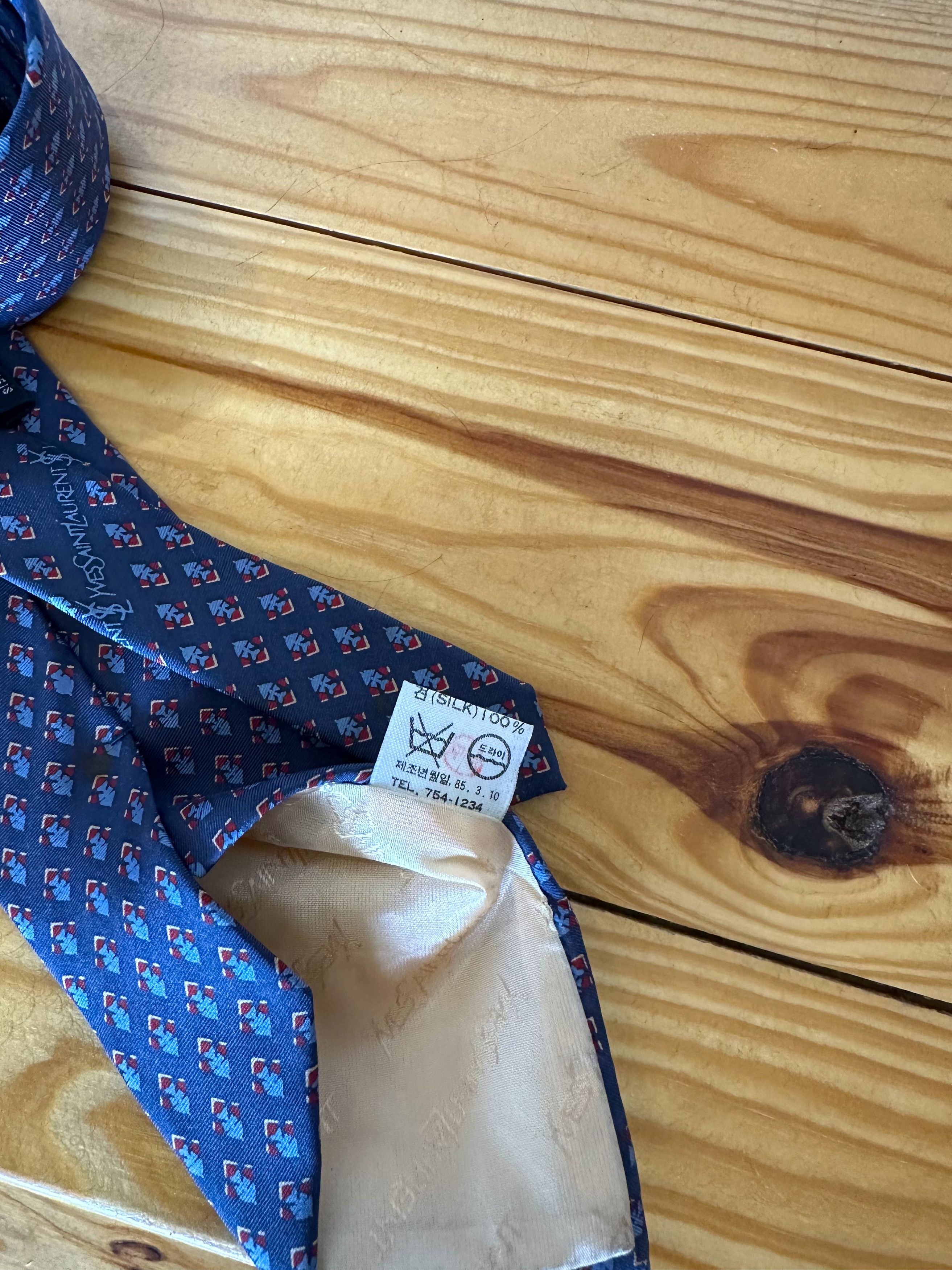 Yves Saint Laurent Yves Saint Laurent Paris Vintage Silk Tie Size ONE SIZE - 4 Thumbnail