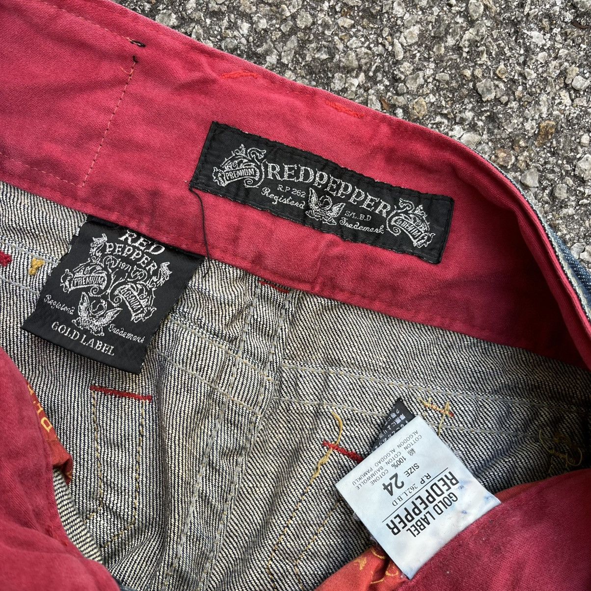 Ed Hardy FLARE JEANS RED PEPPER DENIM BOOT CUT PANT Size 24" / US 00 / IT 34 - 7 Thumbnail