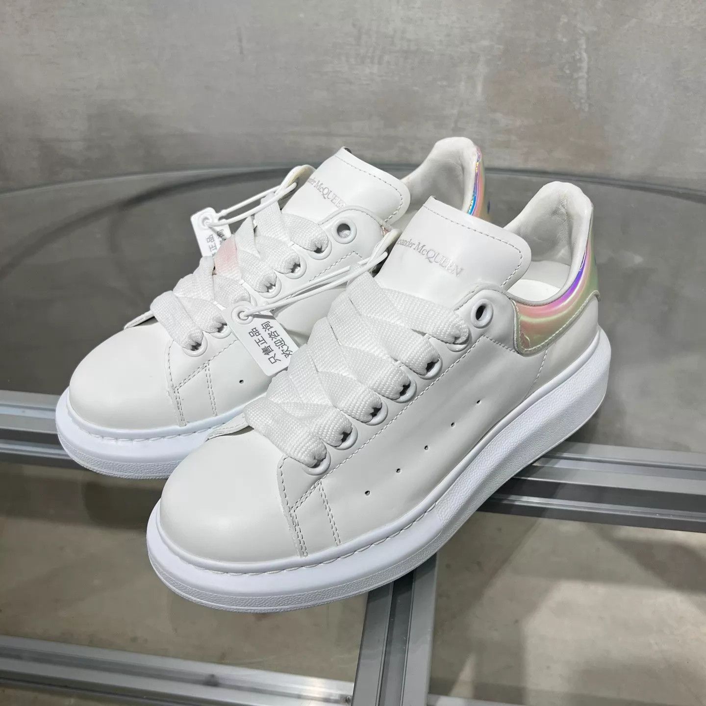 Alexander McQueen ALEXANDER MCQUEEN laser white sneakers women's 35 Size US 4.5 / IT 34.5 - 2 Thumbnail
