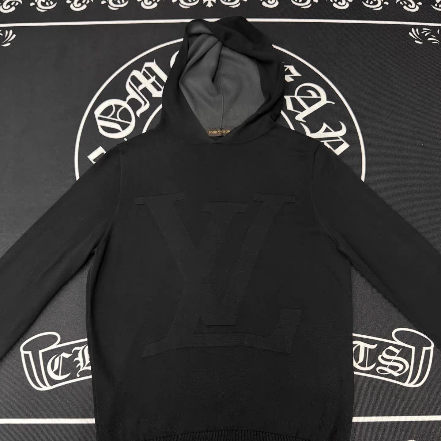 Louis Vuitton Black Logo Print Hoodie Size US L / EU 52-54 / 3 - 1 Thumbnail