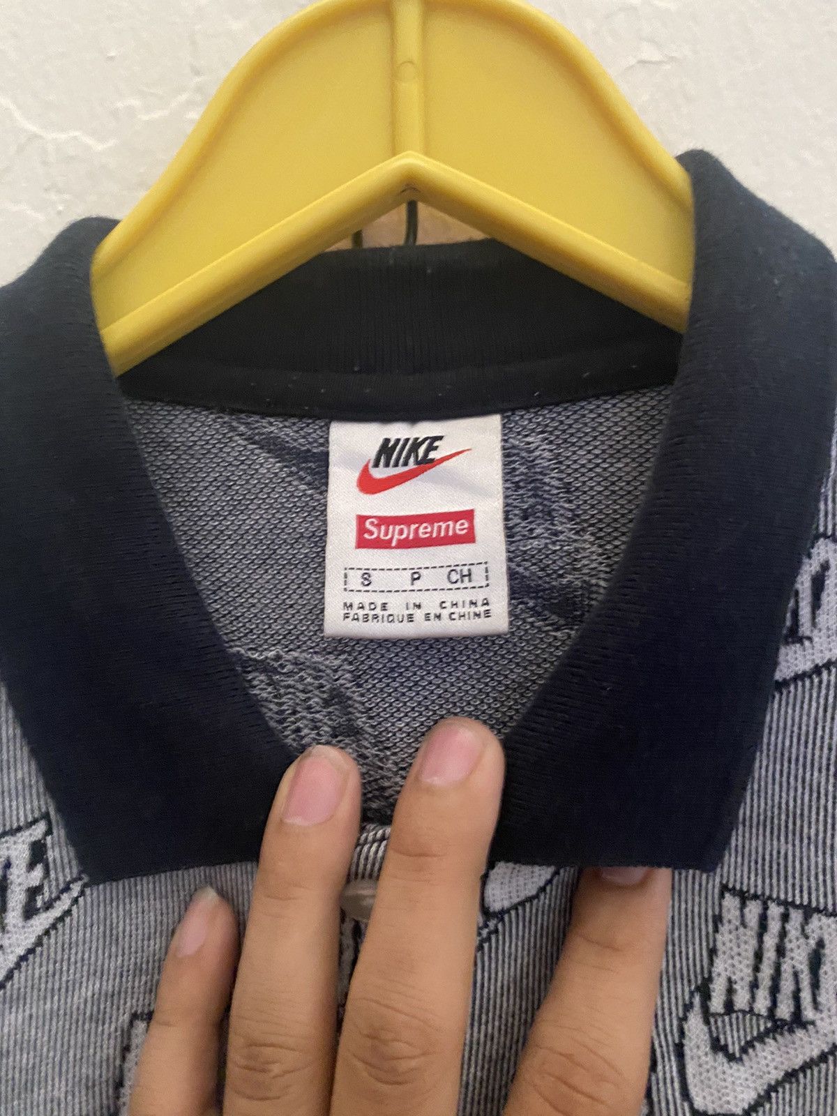 Nike × Supreme Nike x Supreme Size US XL / EU 56 / 4 - 2 Thumbnail