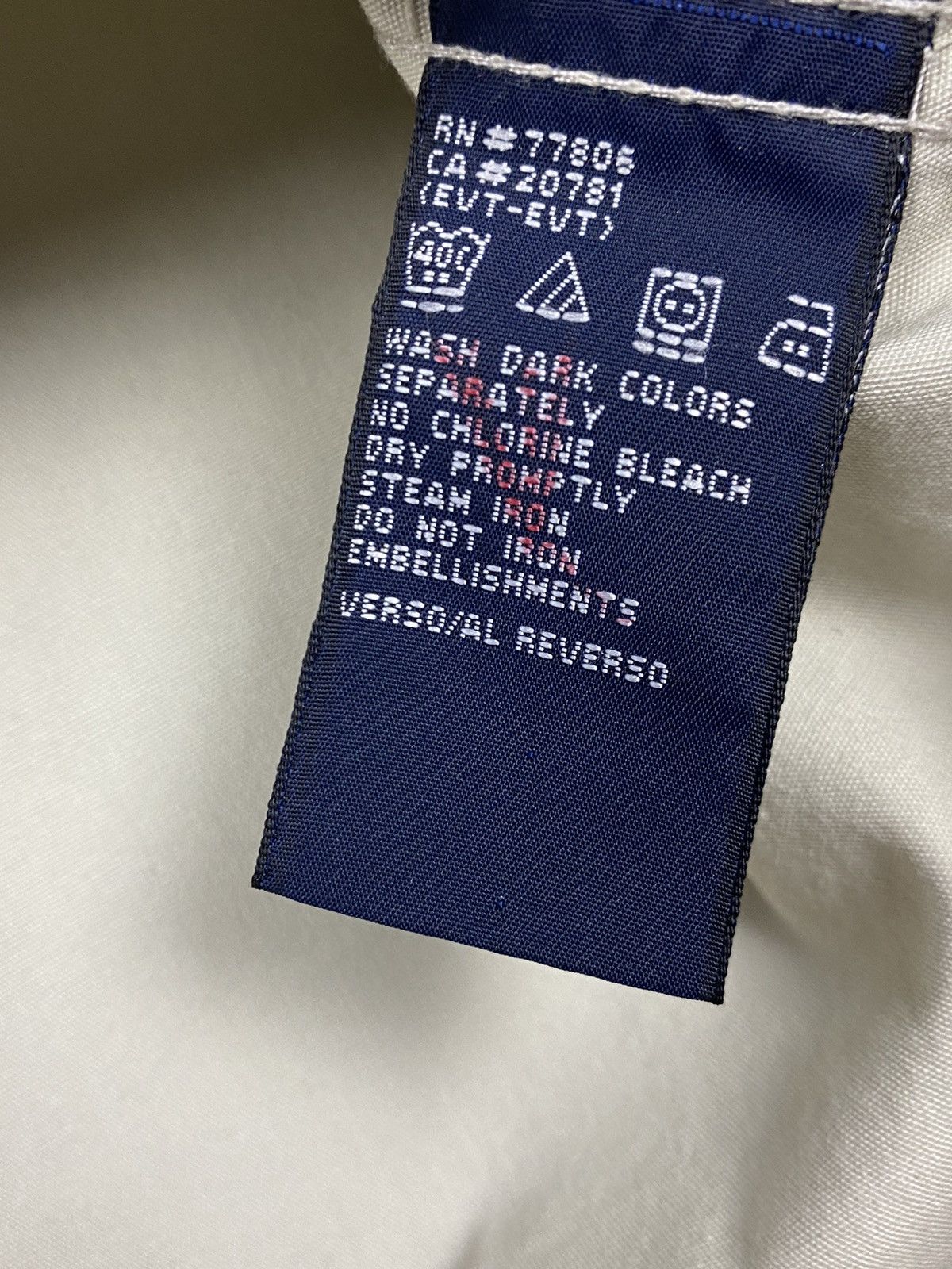 Designer × Tommy Hilfiger × Vintage Vintage Tommy Hilfiger Designer Button Up Shirt Size M Size US M / EU 48-50 / 2 - 14 Thumbnail