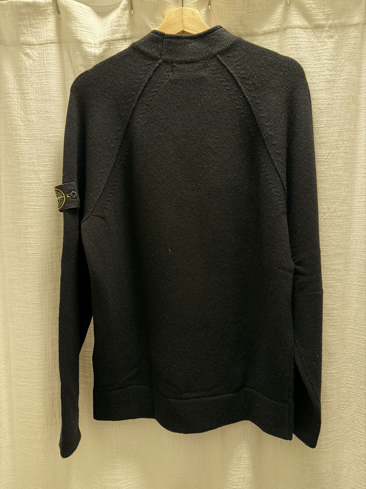 Stone Island Stone Island FW18 - Black Mock Neck Size US L / EU 52-54 / 3 - 2 Thumbnail