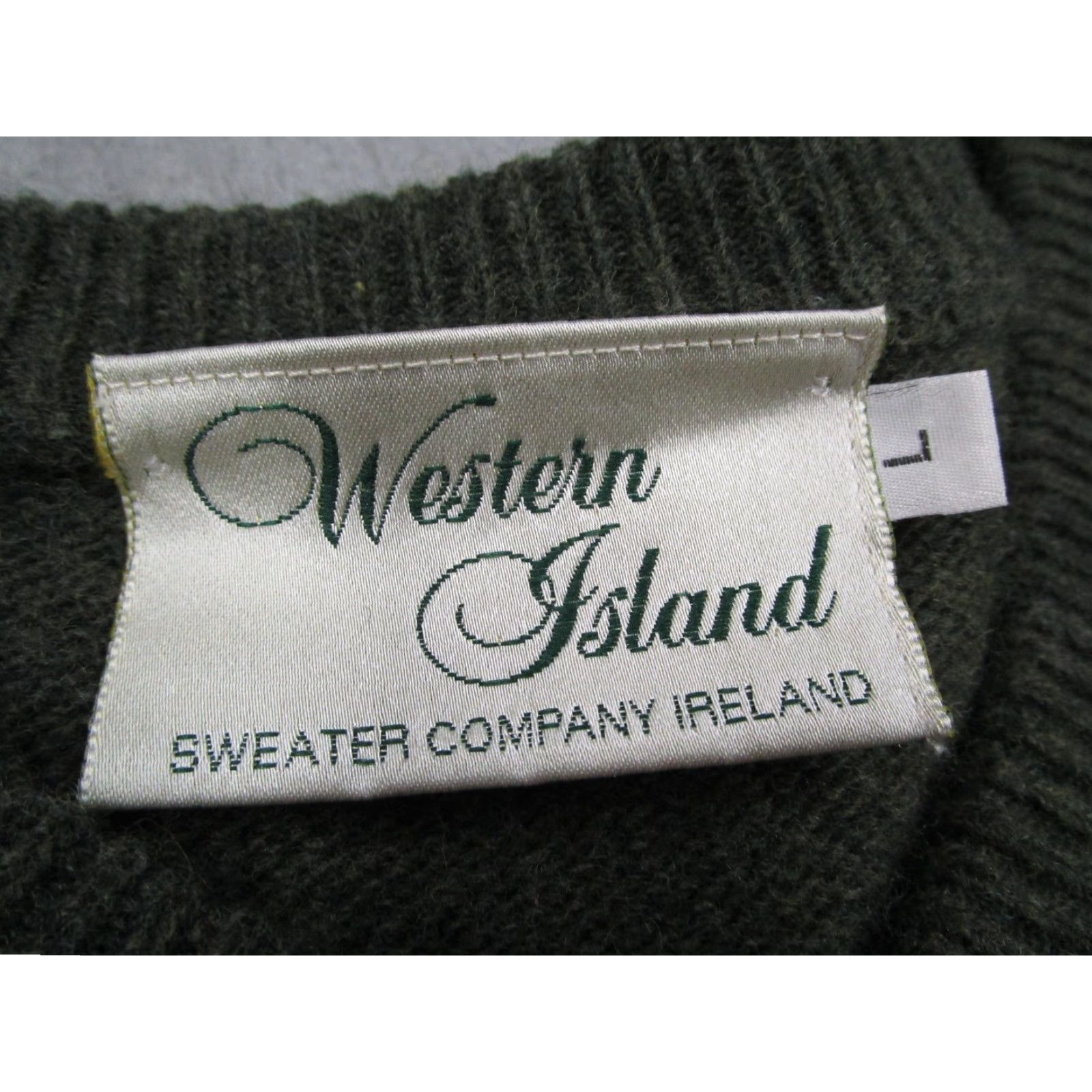 Vintage VINTAGE Western Island Sweater Mens Large Green Heather V-Neck Knit Pullover Wool Nylon Casual Retro Size US L / EU 52-54 / 3 - 3 Thumbnail