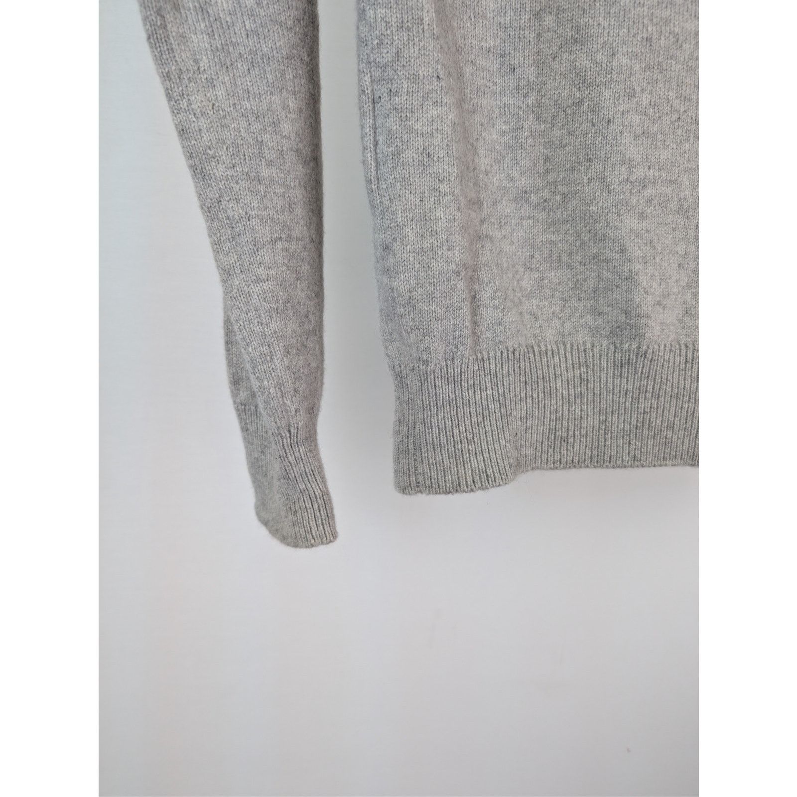 Tom Ford o1rshd1 CC20 cashmere crew-neck sweater in Grey Size US M / EU 48-50 / 2 - 14 Thumbnail