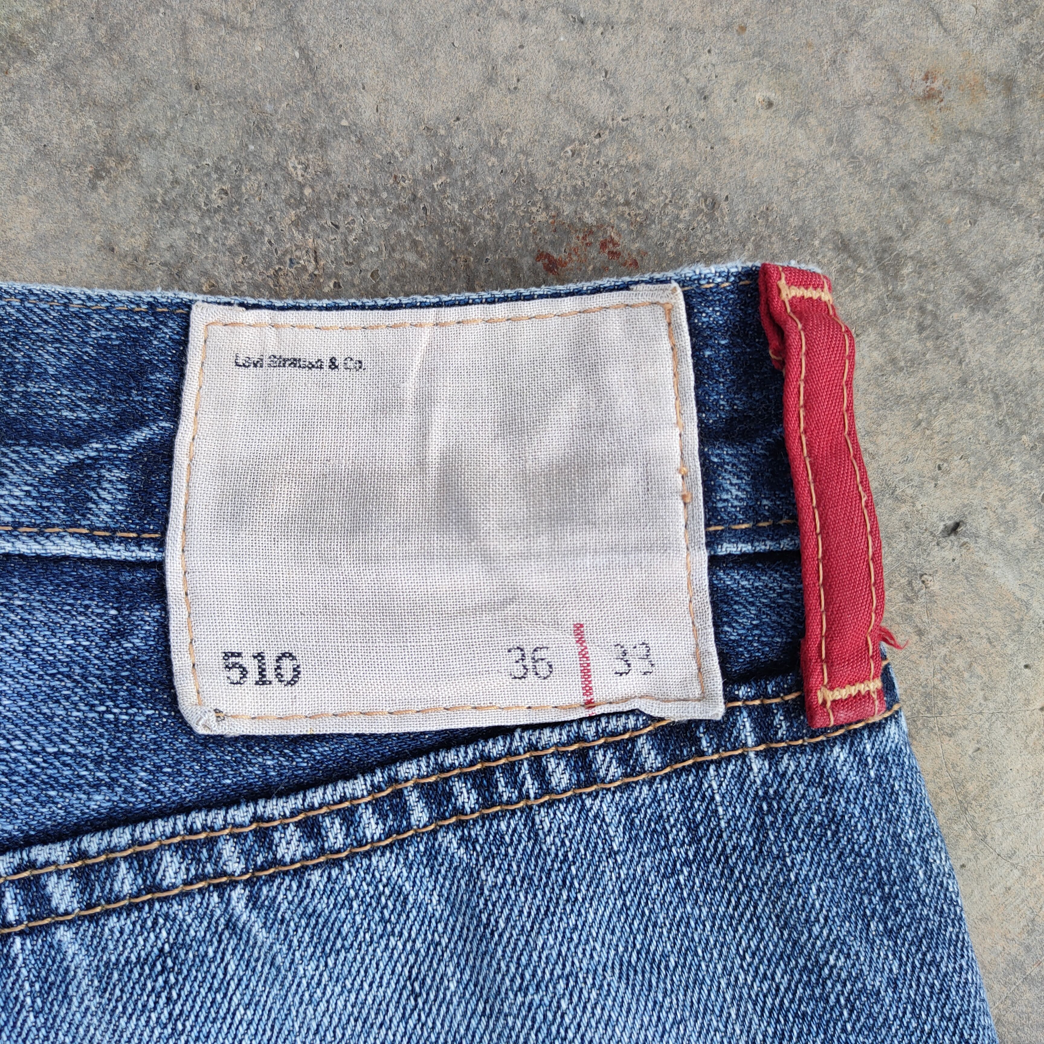 Levi's Vintage Clothing VINTAGE LEVI' STRAUSS 510 FADED RIPPED JEANS DENIM PANTS Size US 36 / EU 52 - 16 Thumbnail