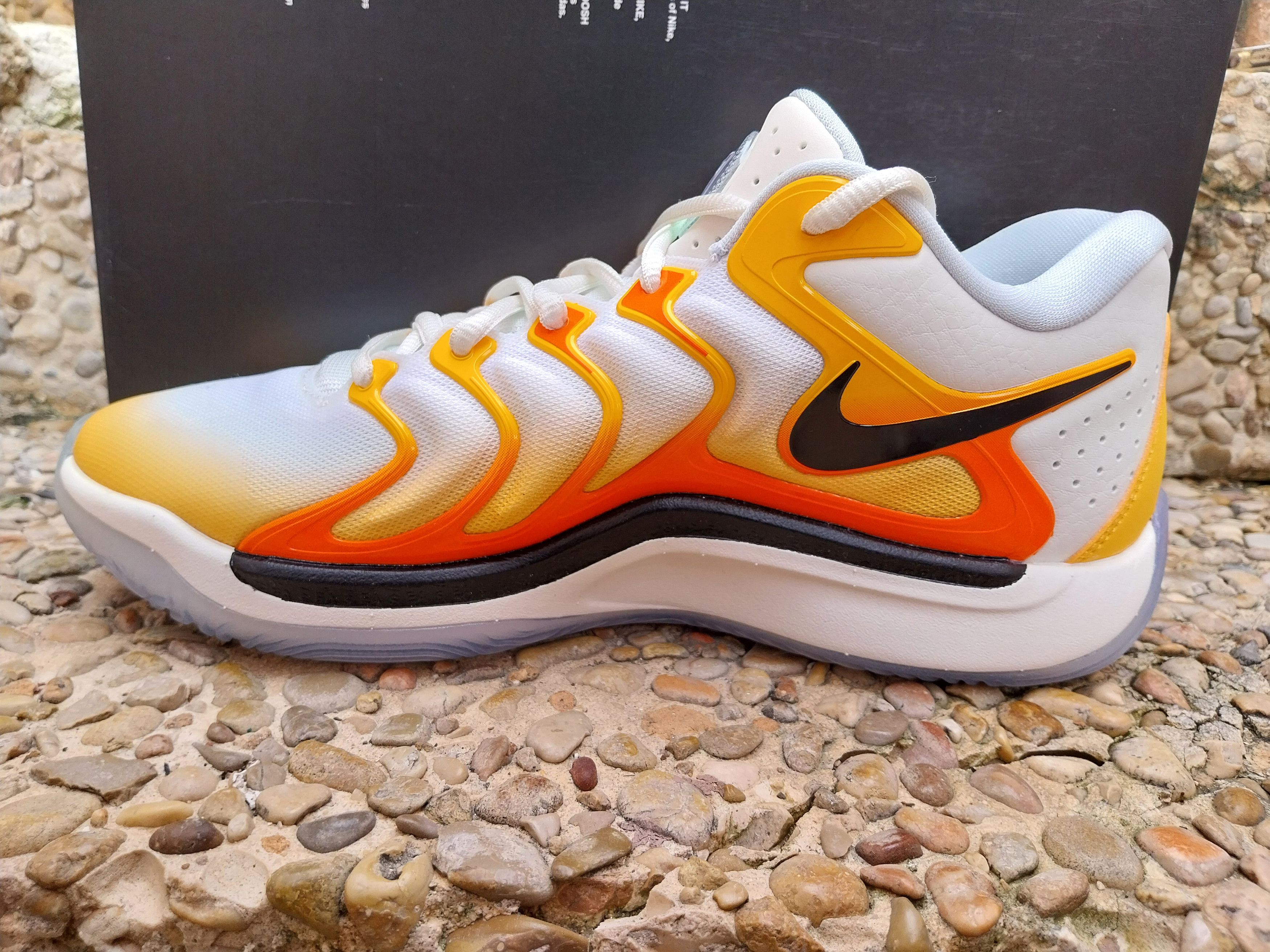 Nike KD17 Size US 8 / EU 41 - 4 Thumbnail