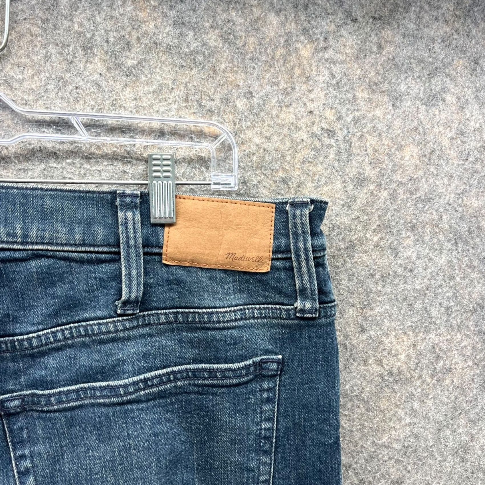 Madewell Madewell Jeans Men 38x30 Blue Denim Cotton Straight Fit Casual Pants Jeans | 38x30 | Regular Rise 10-12in Inseam 30in Adult Mens Jeans Size US 38 / EU 54 - 3 Thumbnail