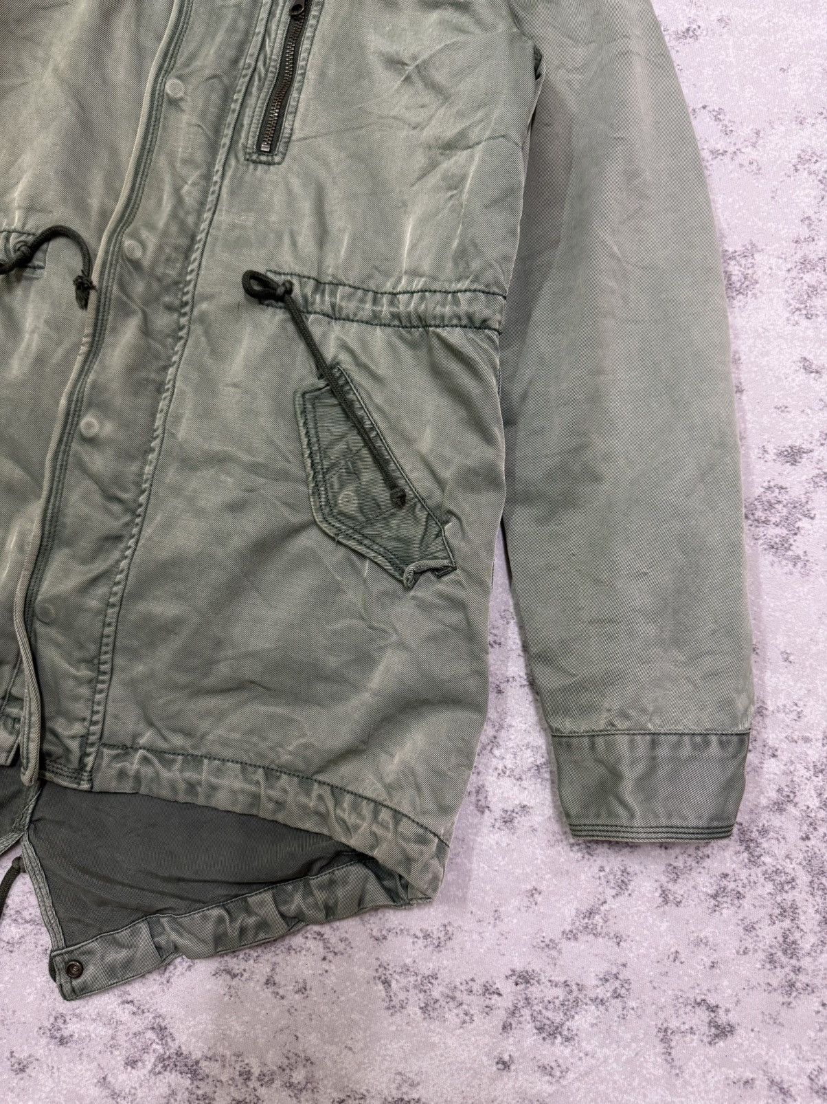 Vintage Vintage Last Word Fishtail Double Breasted Quilted Parka Size US S / EU 44-46 / 1 - 5 Thumbnail