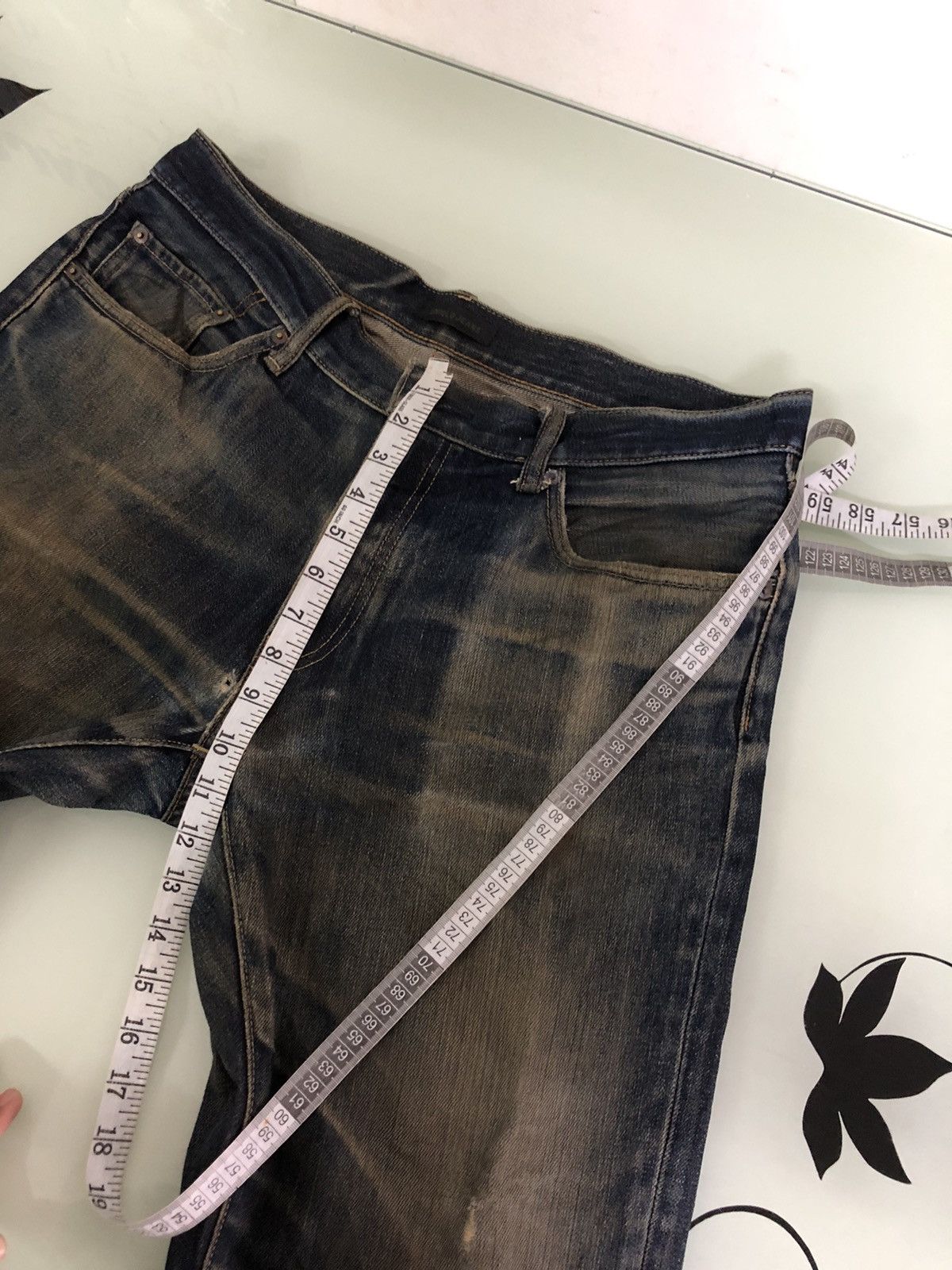 Uniqlo Uniqlo Flare Distressed Kaihara Denim Wax Jeans Straight Cut Size US 35 - 20 Thumbnail