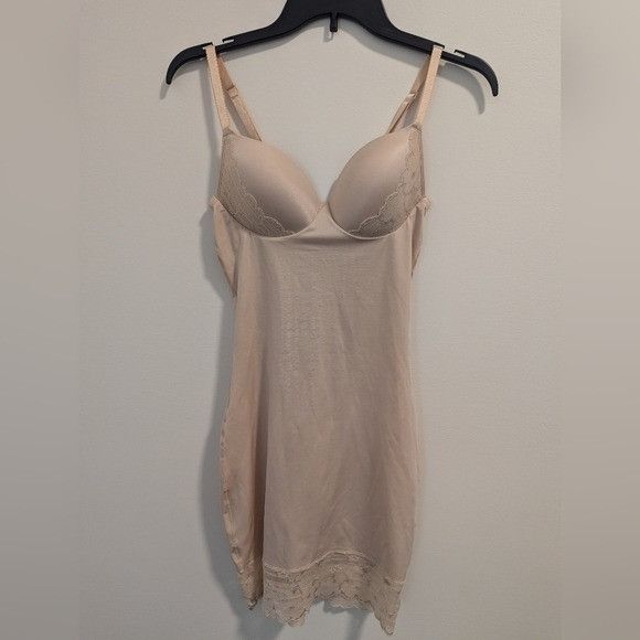 Spanx SPANX Red Hot beige colored dress Shapewear Sz Small Size ONE SIZE - 1 Thumbnail