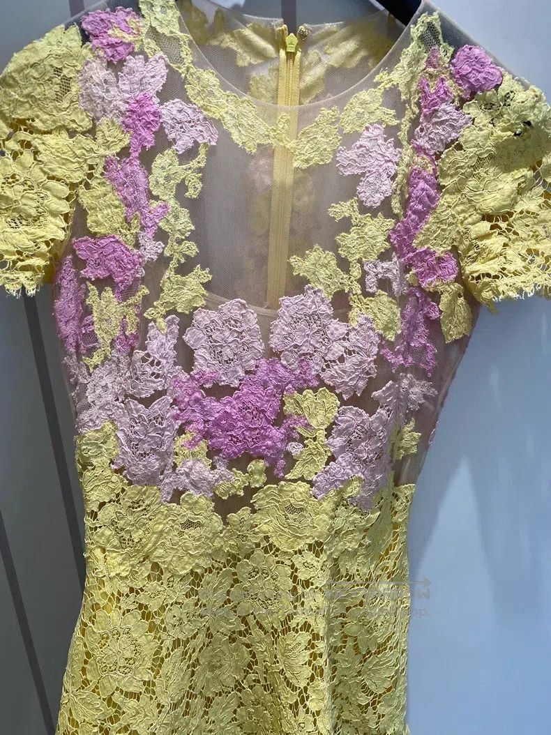 Other Valentino Yellow lace dress Size S / US 4 / IT 40 - 5 Thumbnail