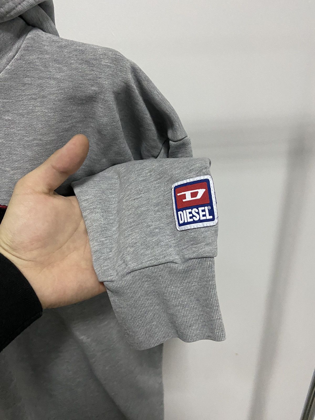Diesel × Vintage Diesel hoodie big logo D vintage Size US S / EU 44-46 / 1 - 5 Thumbnail