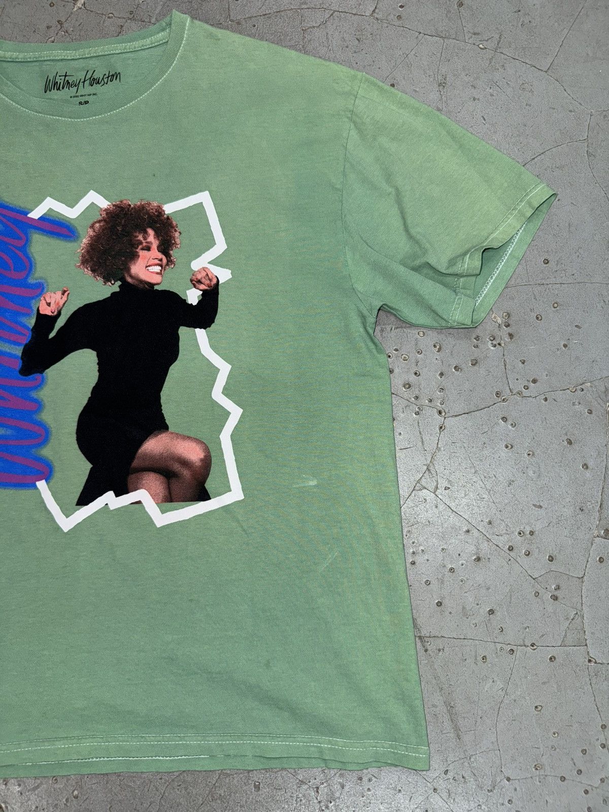 Other Whitney Houston Graphic Tee Size US L / EU 52-54 / 3 - 5 Thumbnail
