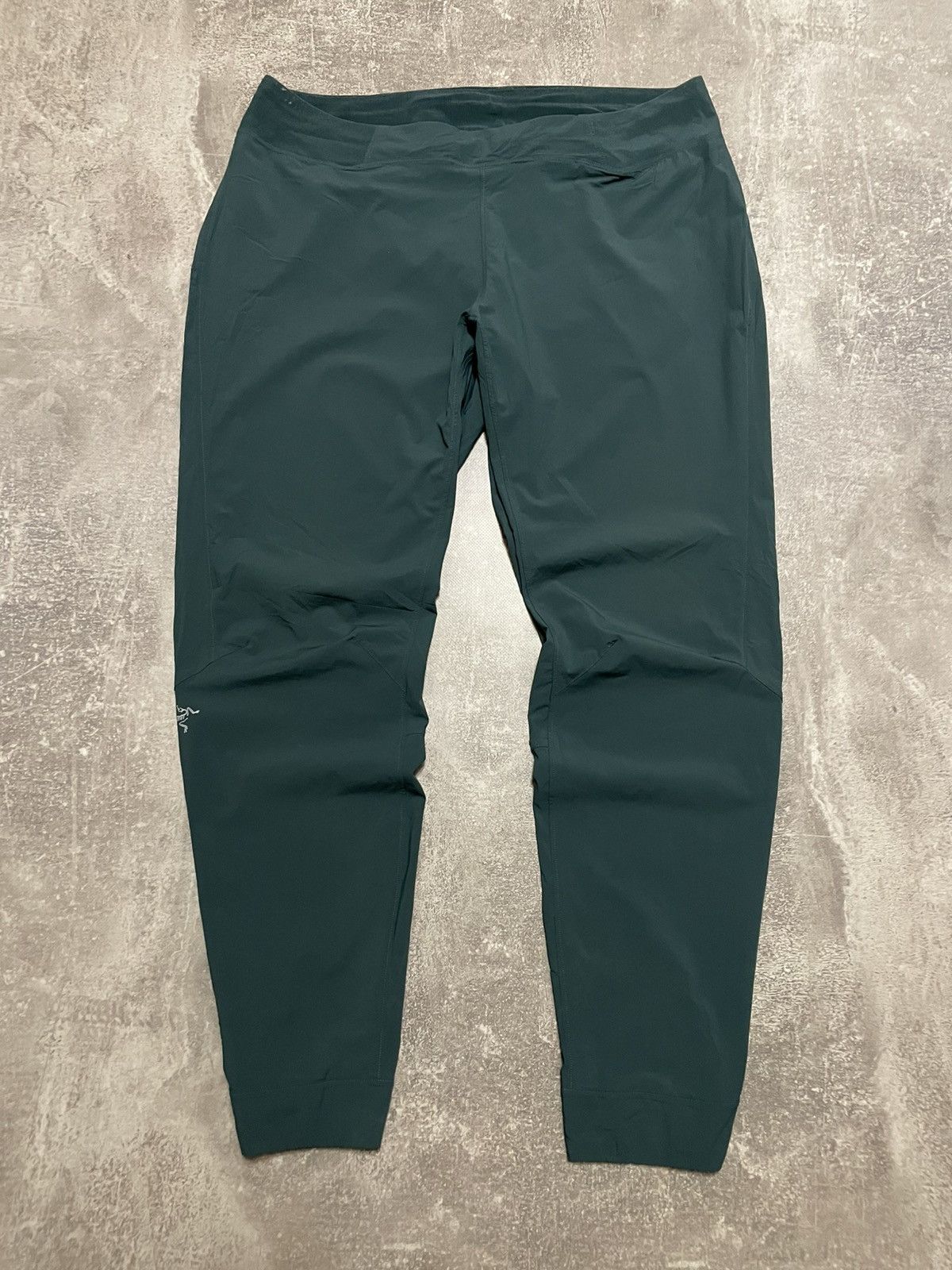 Arc'teryx Arcteryx Cita Nylon Pants Women’s Size 28" / US 6 / IT 42 - 2 Thumbnail
