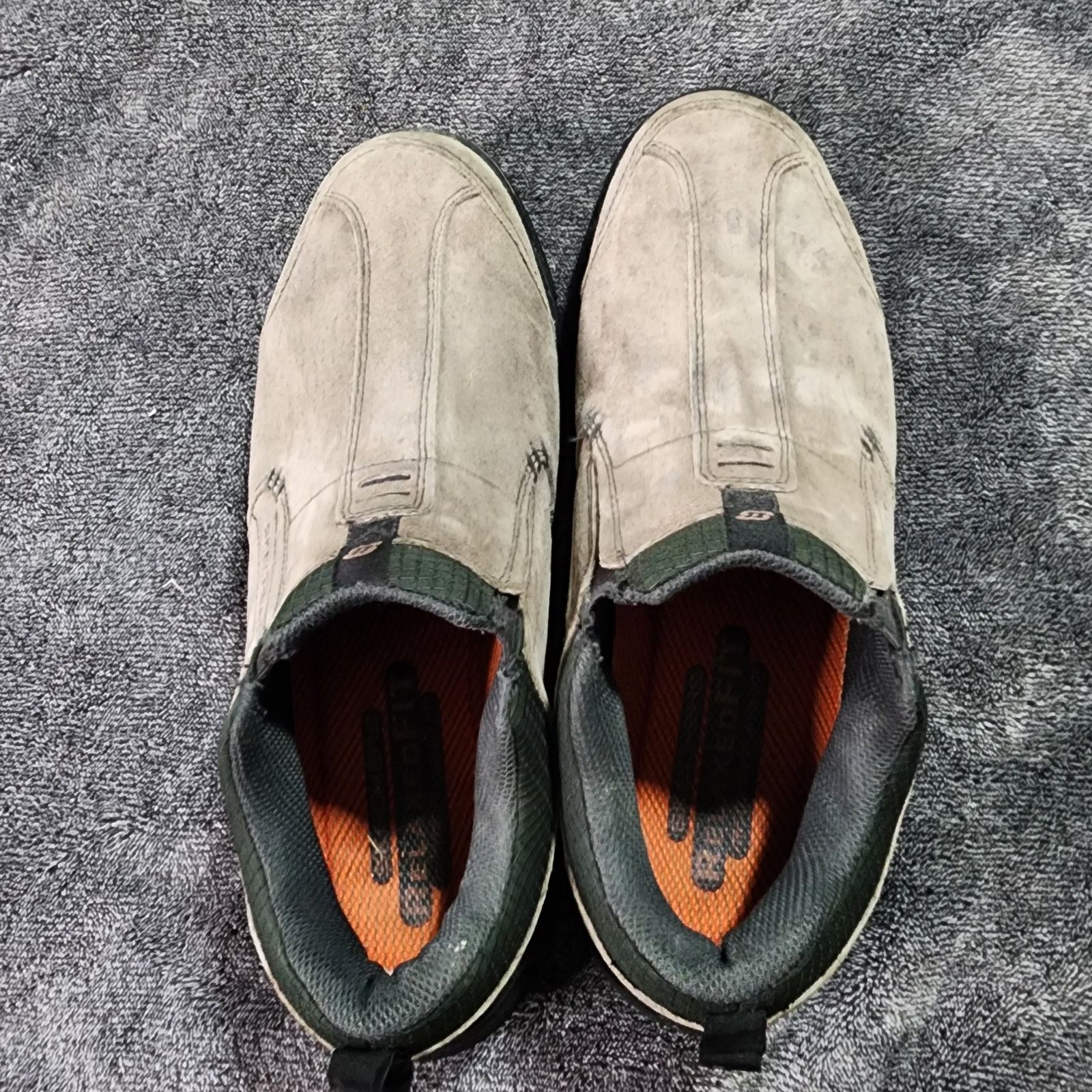 SKECHERS Skechers suede shoes leather slip on ;oafers mens sz 10 SHLF Size US 10 / EU 43 - 1 Thumbnail