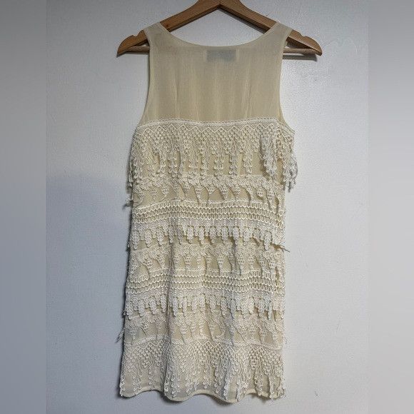 Dress the Population Dress The Population Cream Lace Fringe Shift Dress – Size XS Size XS / US 0-2 / IT 36-38 - 5 Thumbnail