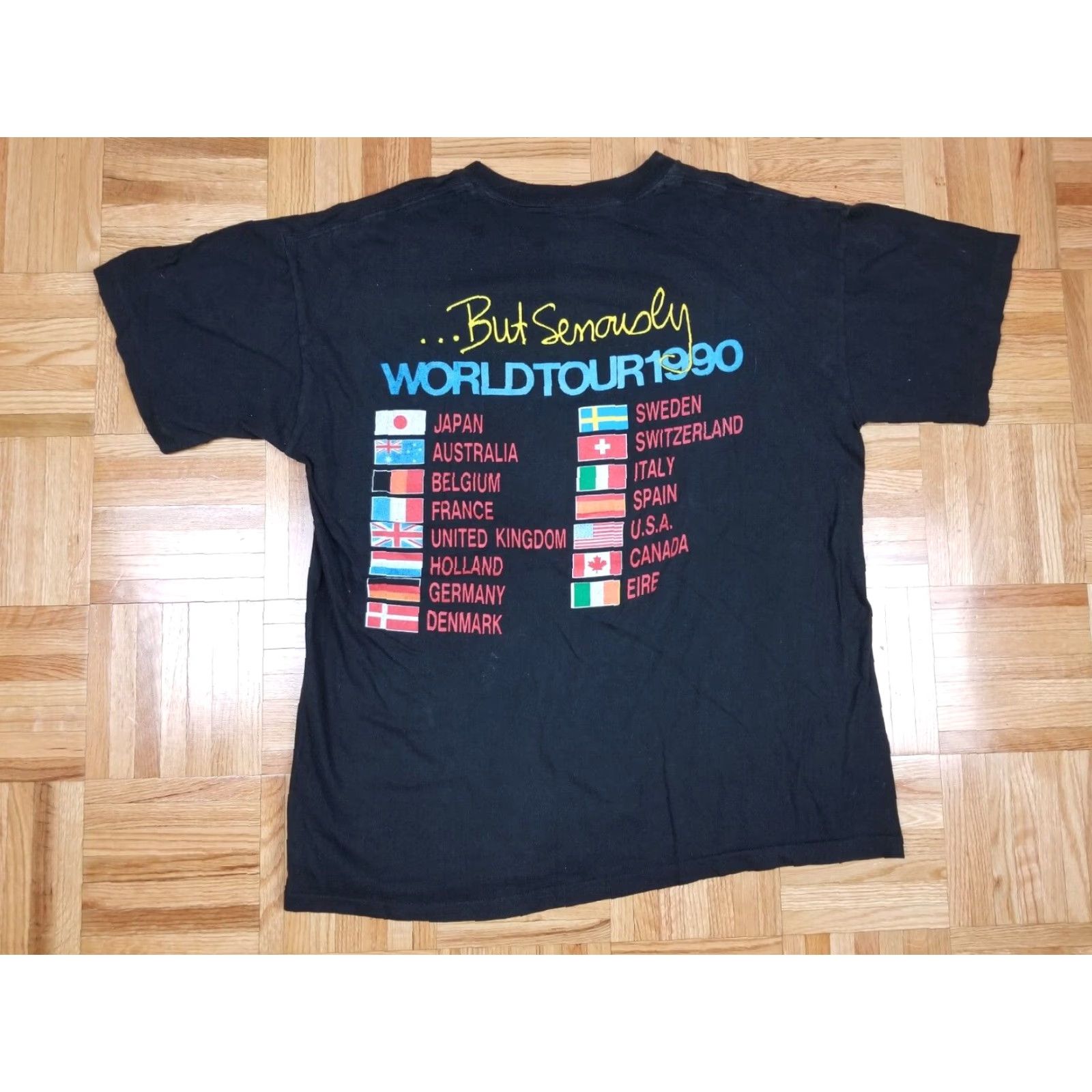 Vintage VINTAGE 1990 PHIL COLLINS BUT SERIOUSLY CONCERT TOUR T-SHIRT MENS SZ LARGE Yellow Cotton Short Sleeve Round Neck Retro Rock USA 21 INCH 26 INCH Size US M / EU 48-50 / 2 - 4 Thumbnail