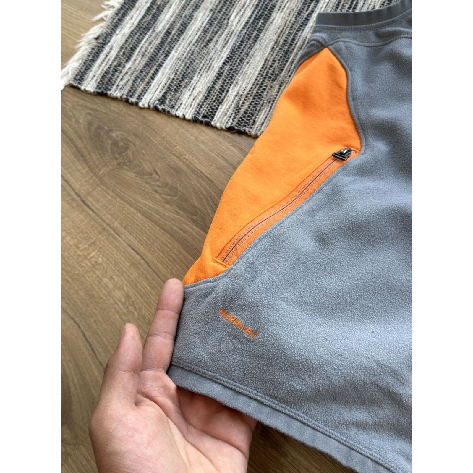 Nike ACG VINTAGE Nike ACG Fleece Grey Vest Men L Windbreaker 90s Outdoor Retro Casual Sports USA Shirt/Outerwear Size US L / EU 52-54 / 3 - 4 Thumbnail