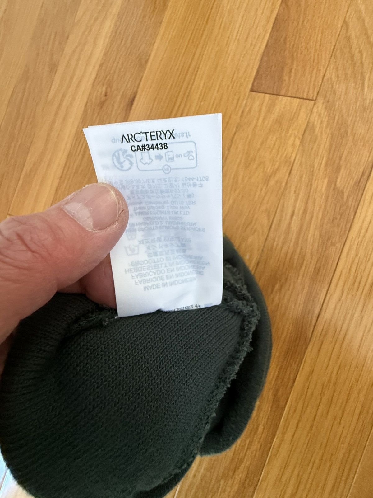 Arc'teryx Arc’teryx Bird Word Toque beanie green and yellow Size ONE SIZE - 5 Thumbnail