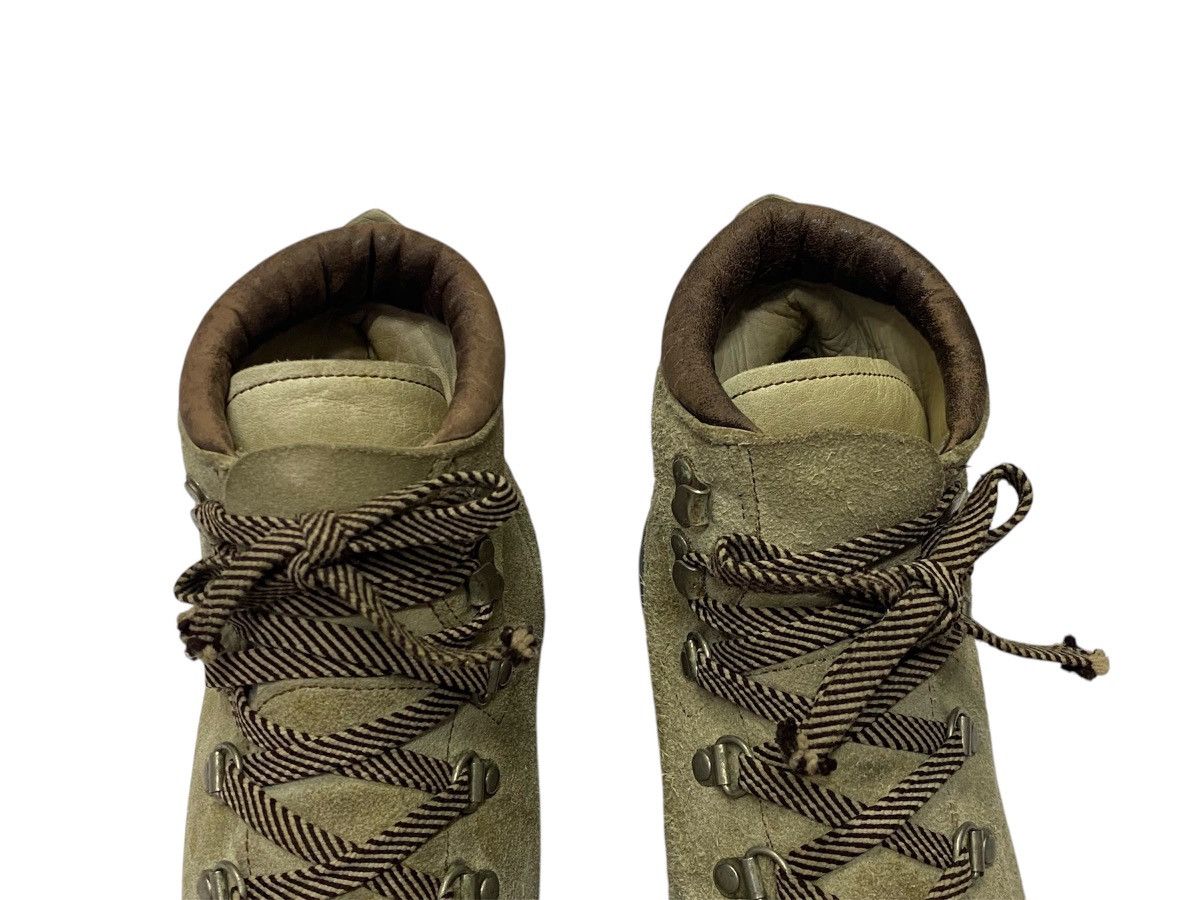 Bape Rare🔥A Bathing Ape 978 - FW -01 Suede Beige Boots Size US 9 / EU 42 - 17 Thumbnail