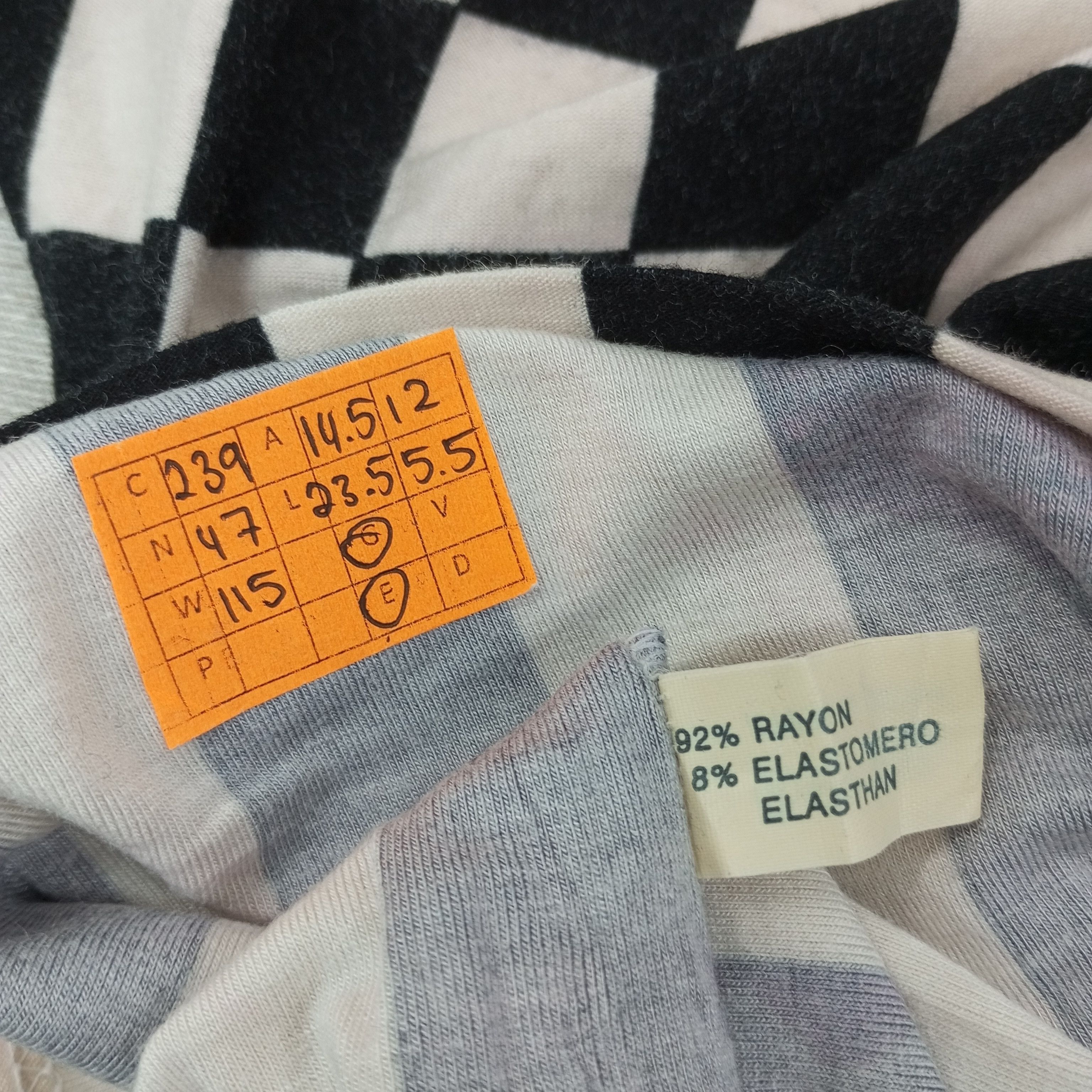 Fendi Fendi Fashion Brand Tshirt c239n47 Size XXS / US 00 / IT 34 - 7 Thumbnail