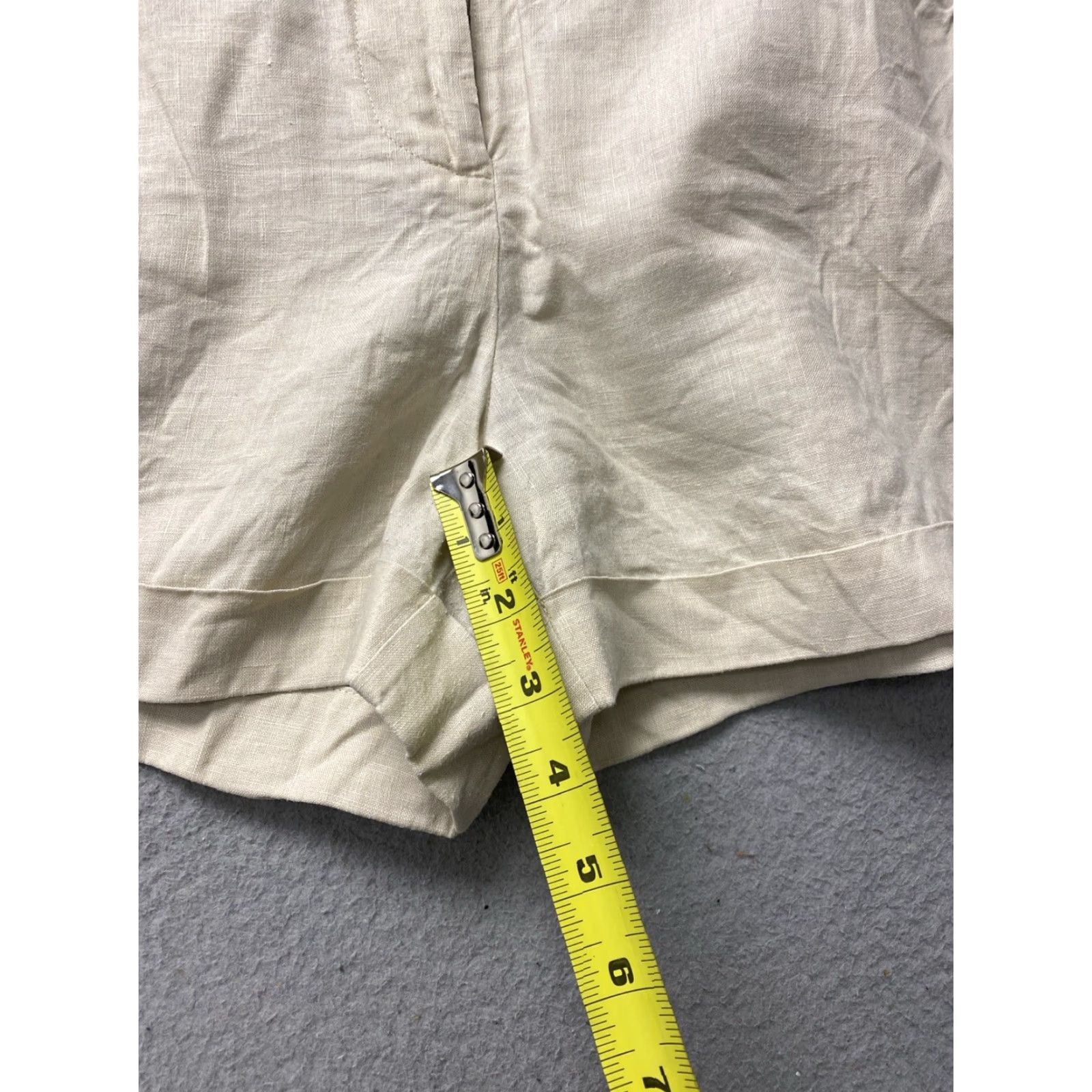 Vintage VINTAGE Gianni Bini Women's Shorts Khaki Linen Spring 12 Tan Boyfriend Low Rise 4 Inseam Size 34" / US 12 / IT 48 - 4 Thumbnail