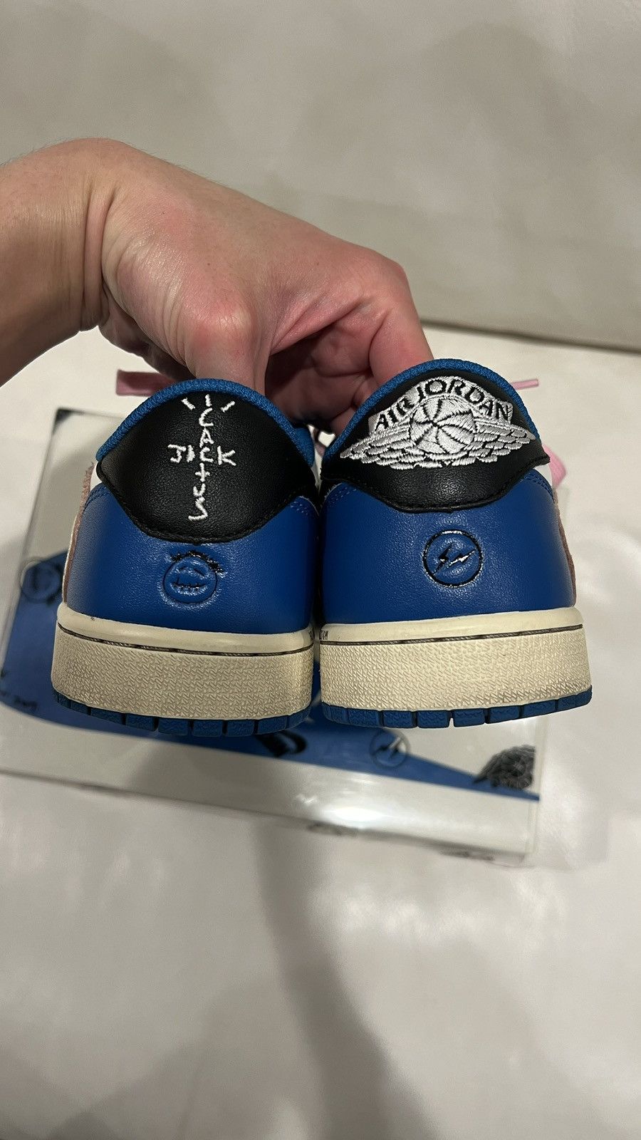 Nike × Travis Scott Fragment Design X Travis Scottx Air Jordan 1 Retro Low Size US 8.5 / EU 41-42 - 14 Thumbnail