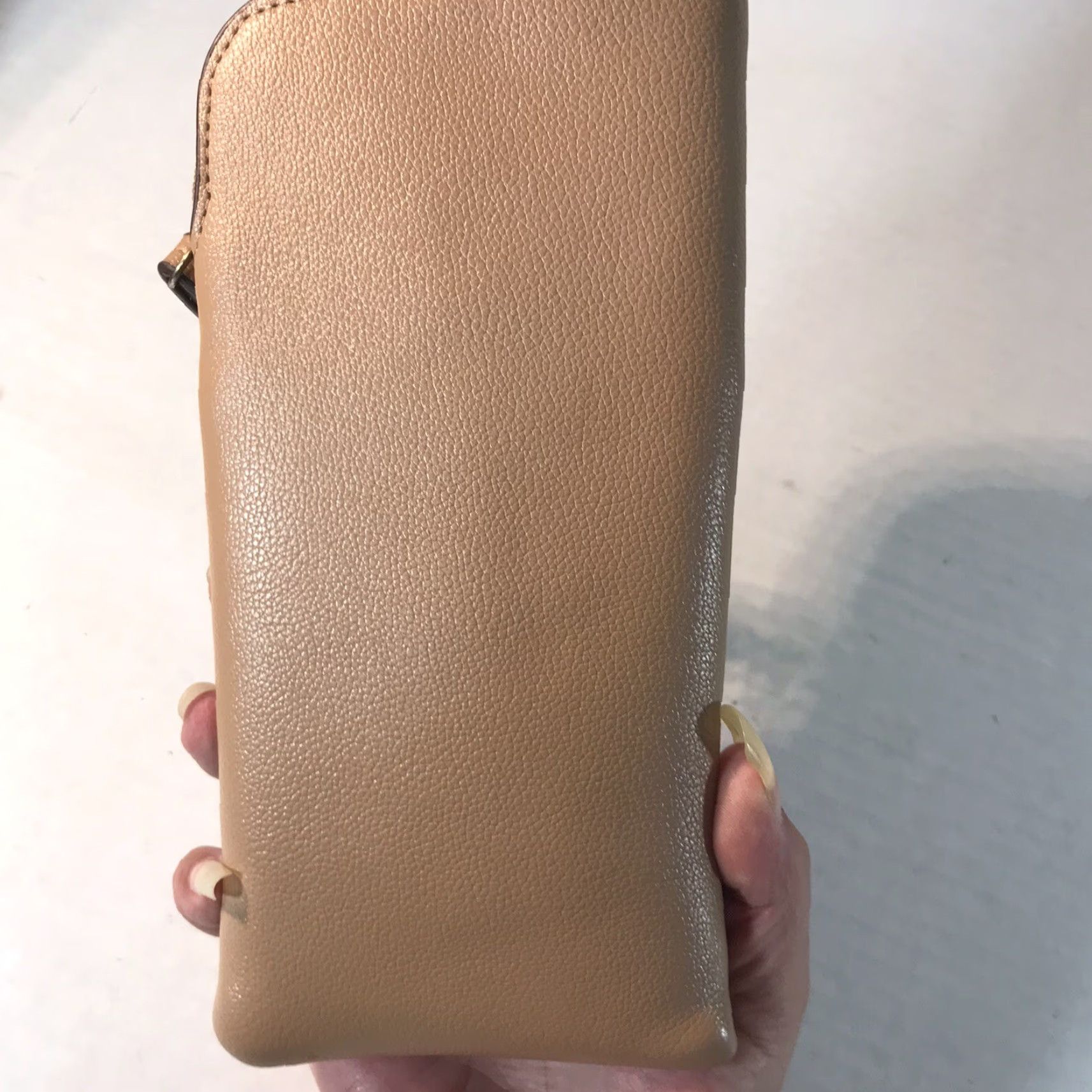 Anne Klein Anne Klein Beige Leather Wristlet Phone Case S - Solid Modern Womens Size ONE SIZE - 5 Thumbnail