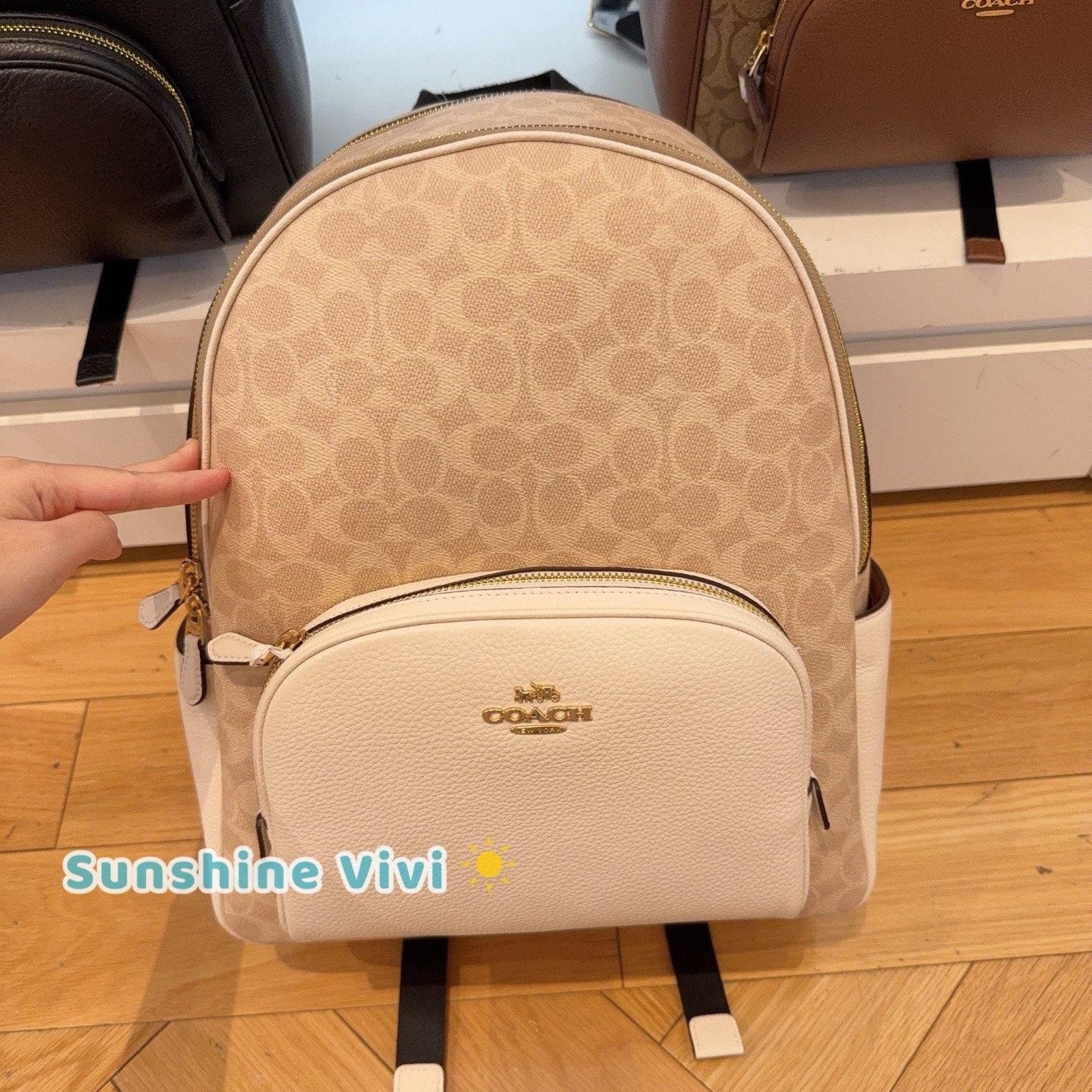 Coach NWT Coach Large Court Backpack Canvas CZ175 Gold/Sand 