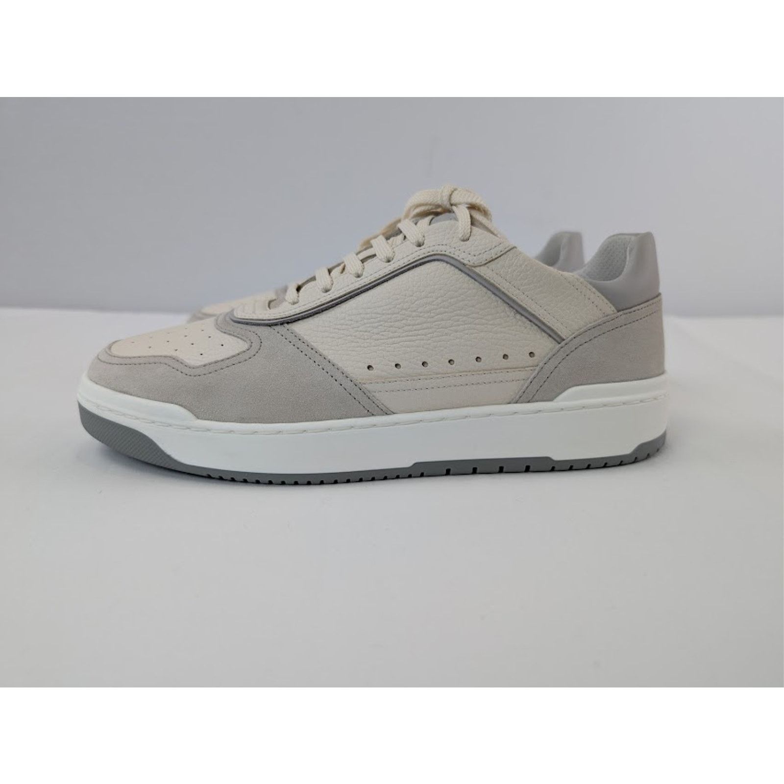 Brunello Cucinelli o1rshd1 Leather Low-Top Sneakers in White / Grey / Cream Size US 8 / EU 41 - 11 Thumbnail